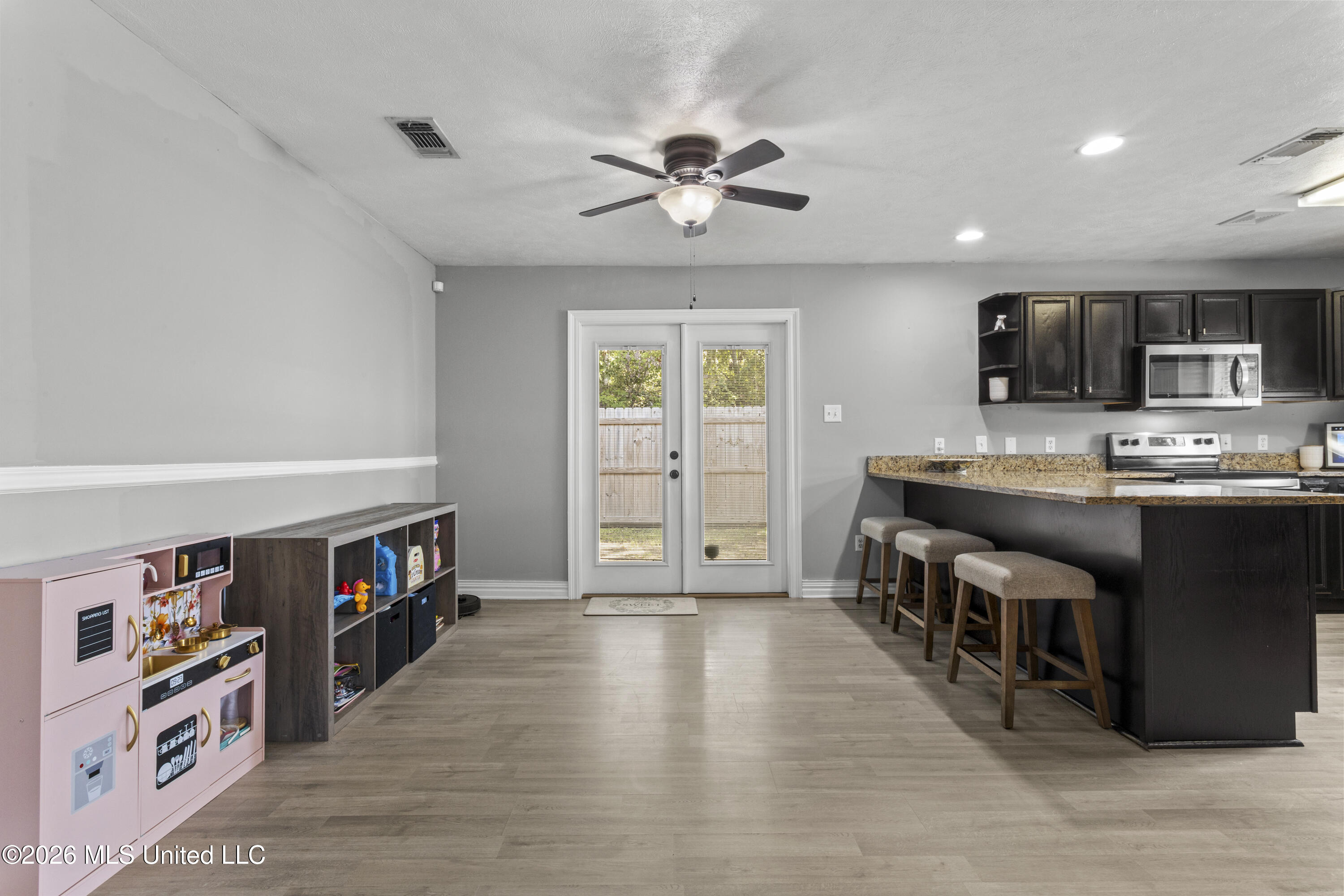 722 Zimmerman Street Property Photo 19