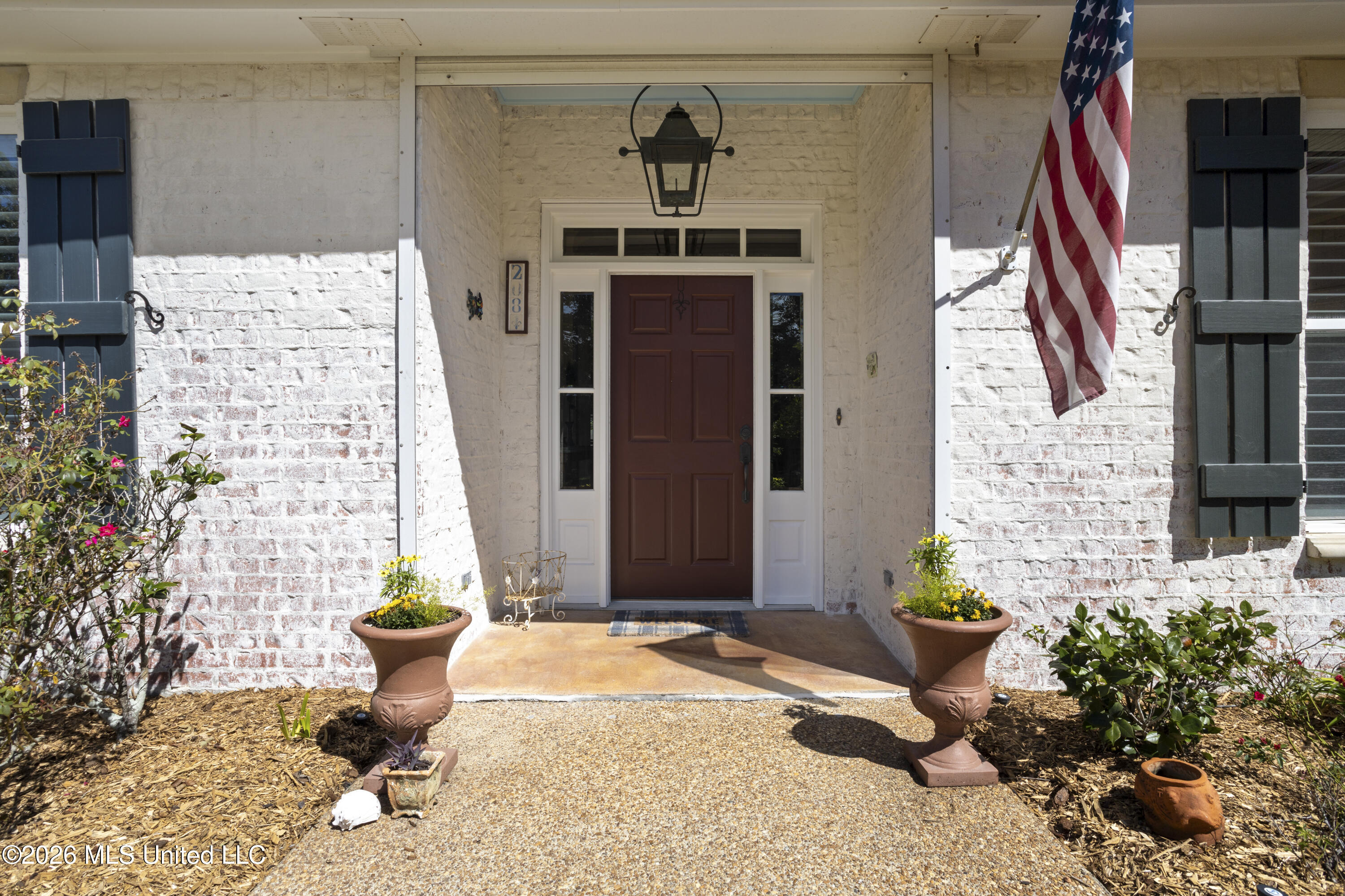 208 Old Bay Lane Property Photo 6