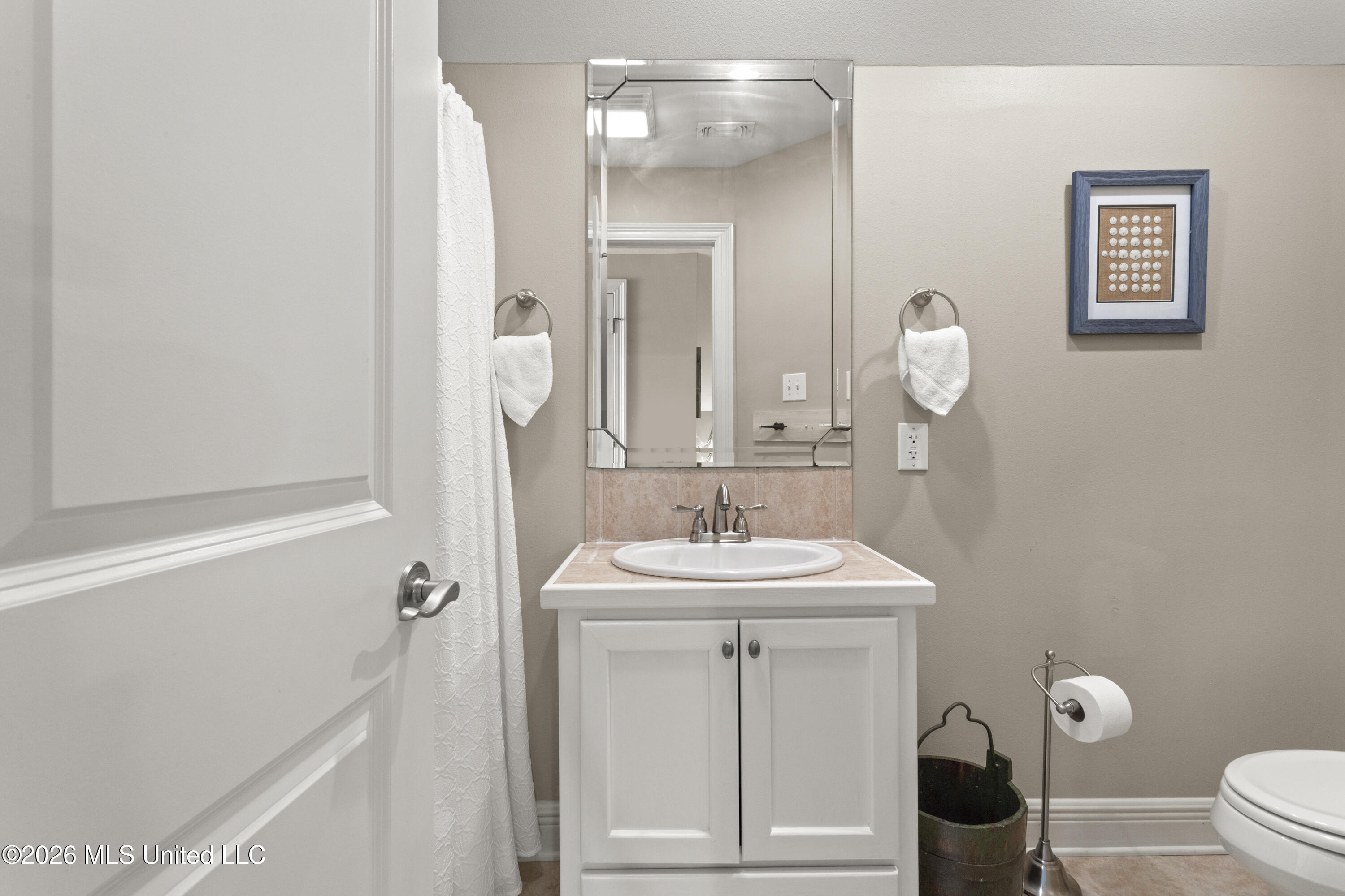 208 Old Bay Lane Property Photo 45