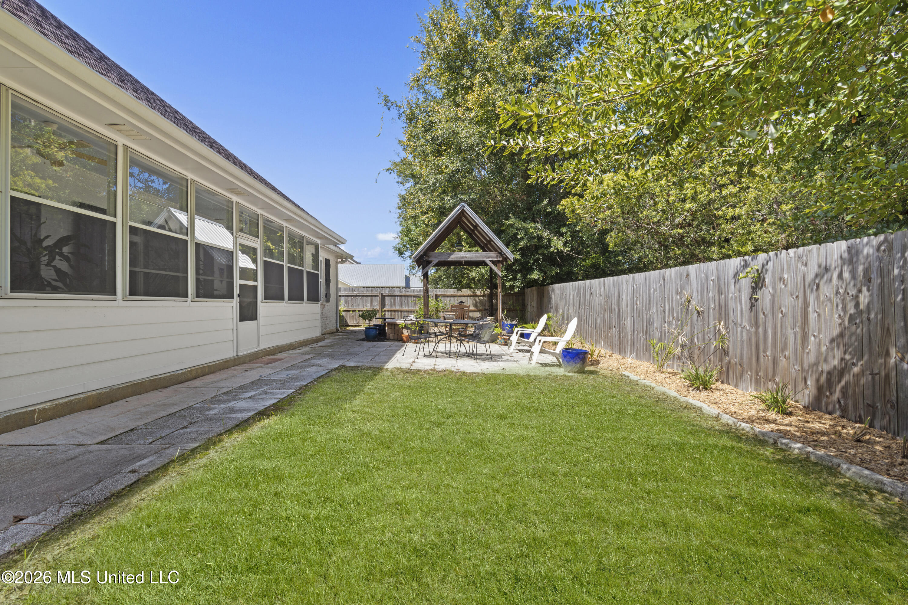 208 Old Bay Lane Property Photo 53