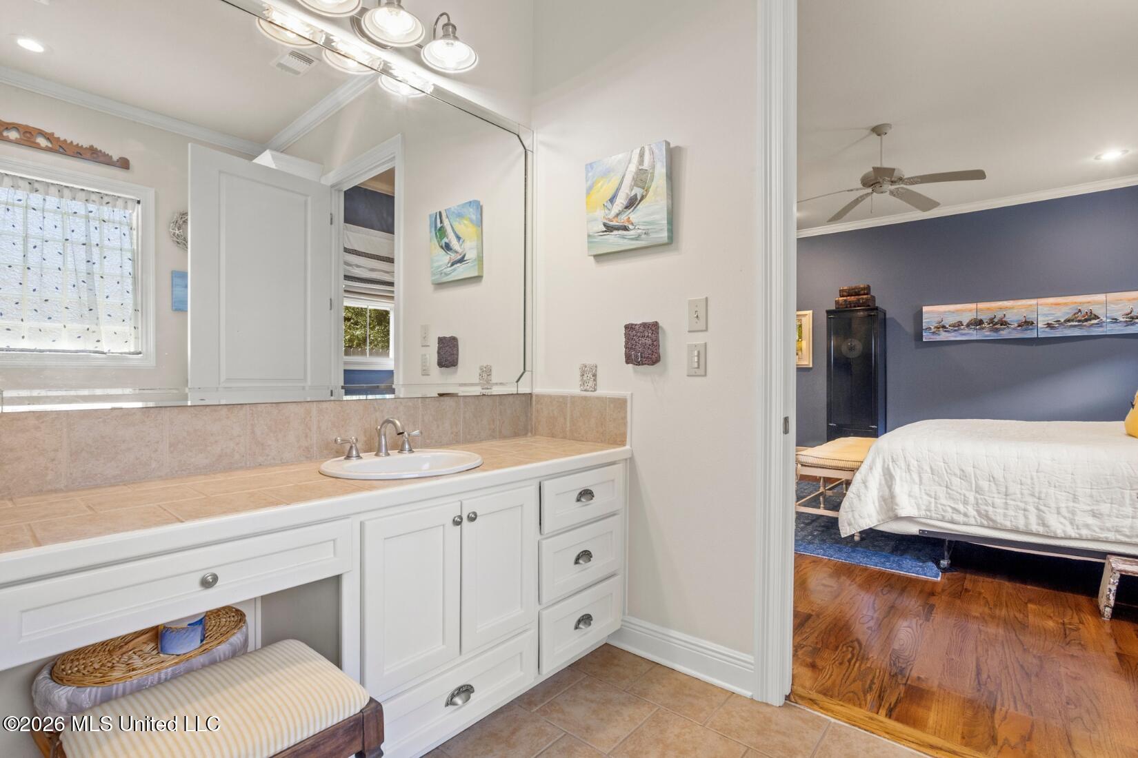 208 Old Bay Lane Property Photo 64