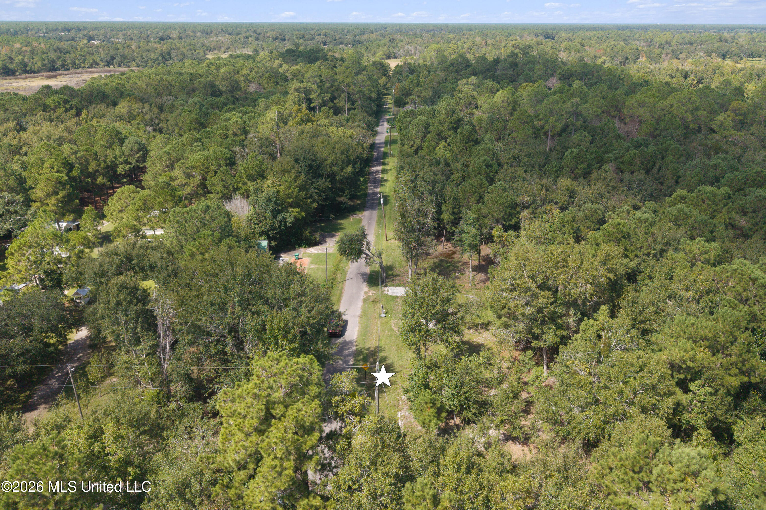 5030 Evelyn Place Property Photo 4