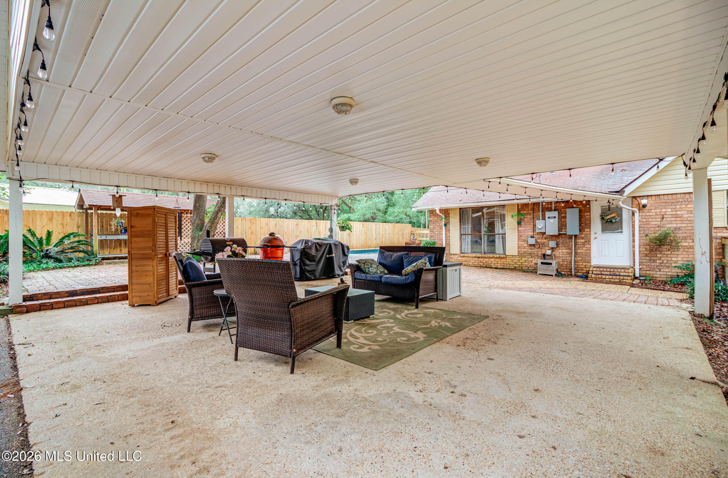8200 Butler Road Property Photo 54
