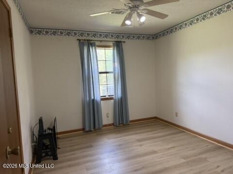 1077 Evergreen Road Property Photo 16