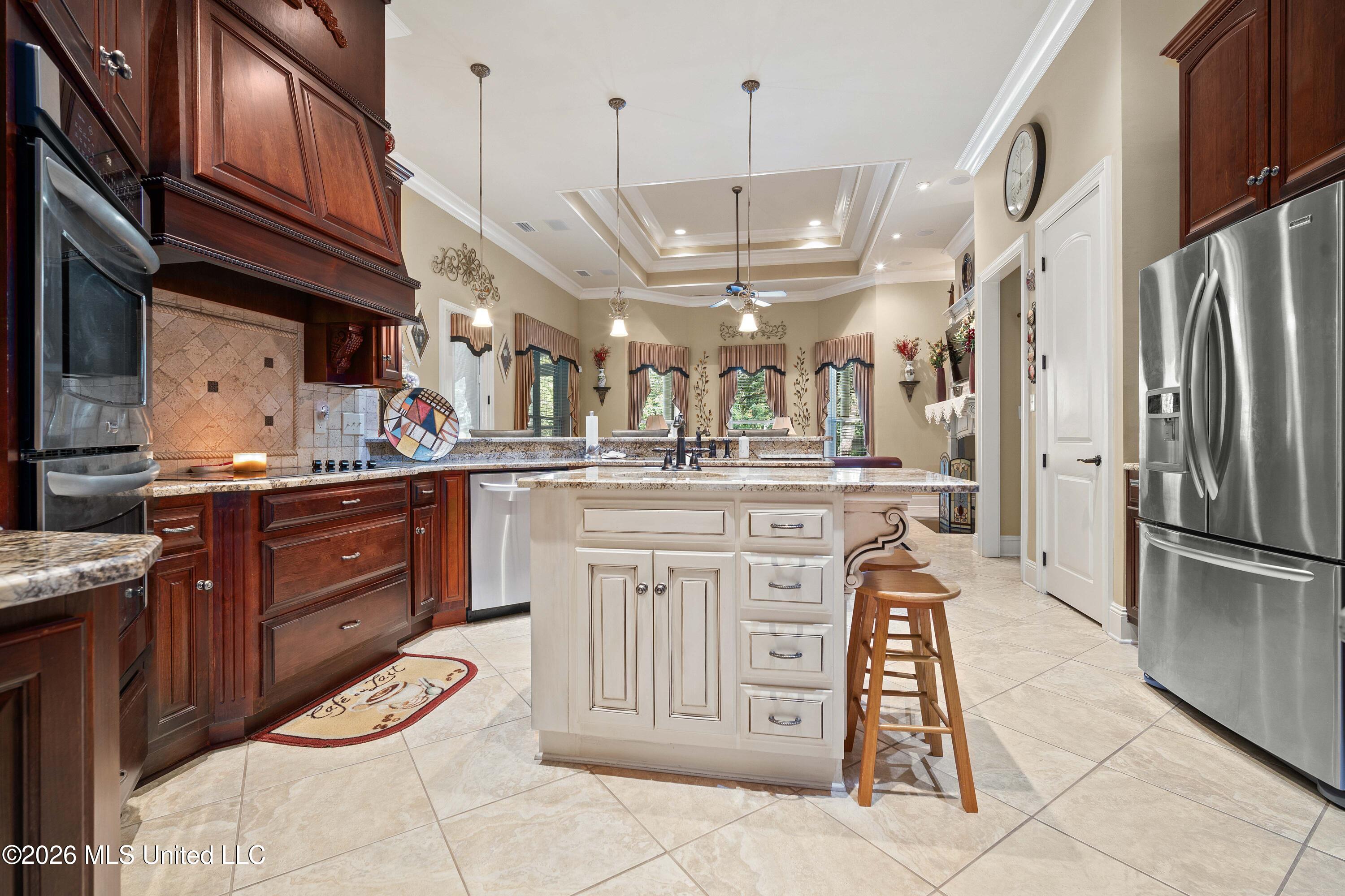 12550 Bell Creek Drive Property Photo 11