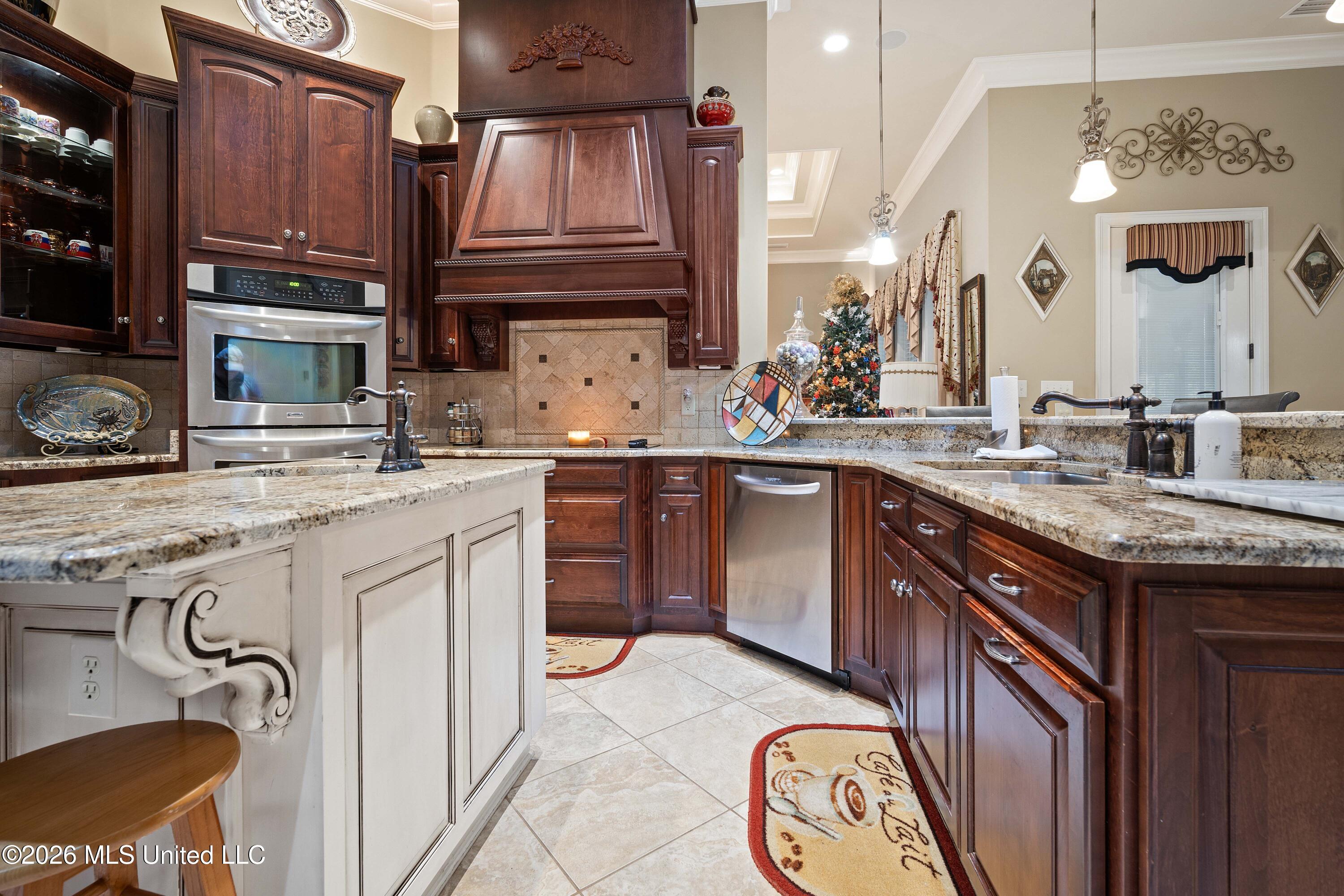 12550 Bell Creek Drive Property Photo 13