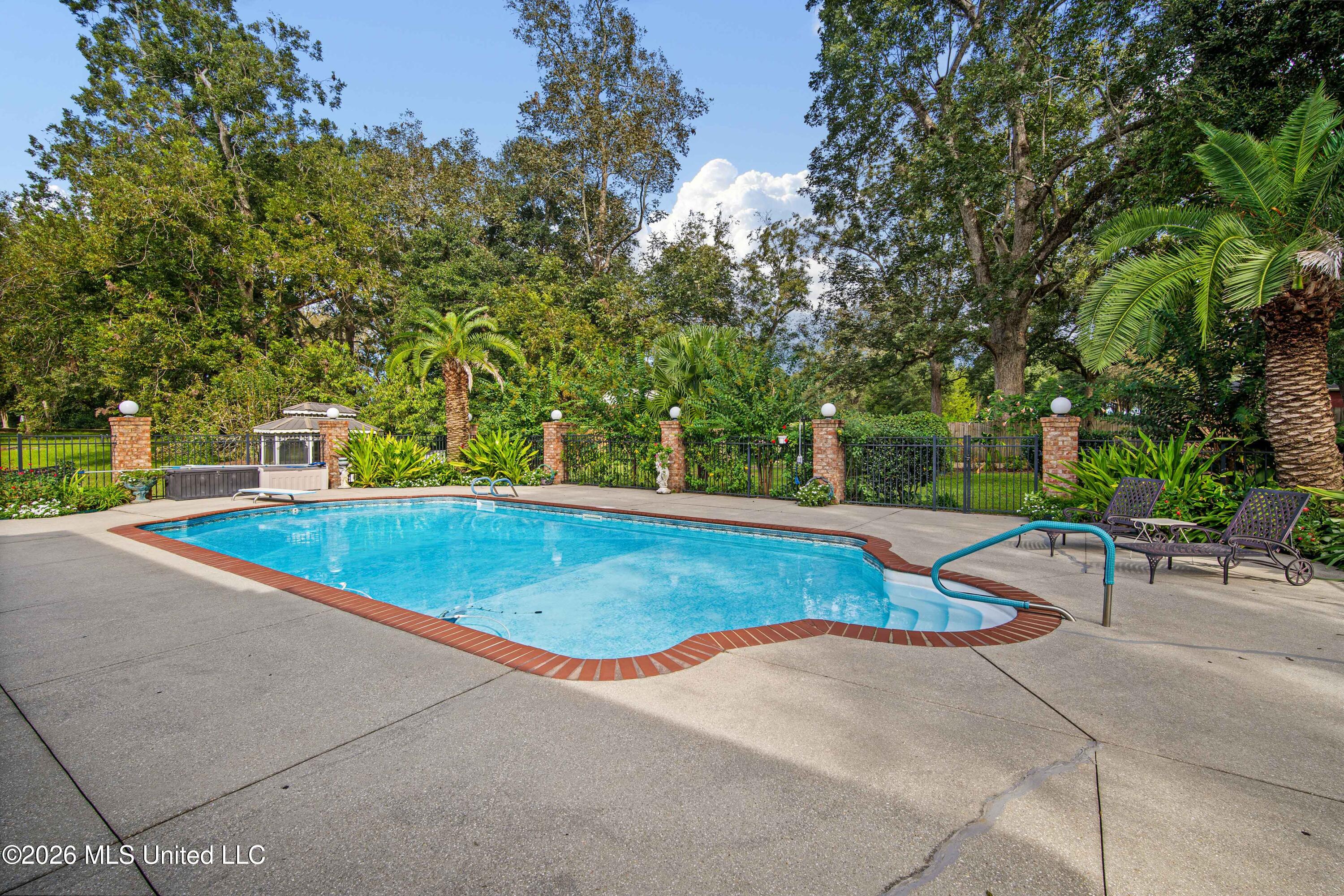12550 Bell Creek Drive Property Photo 45