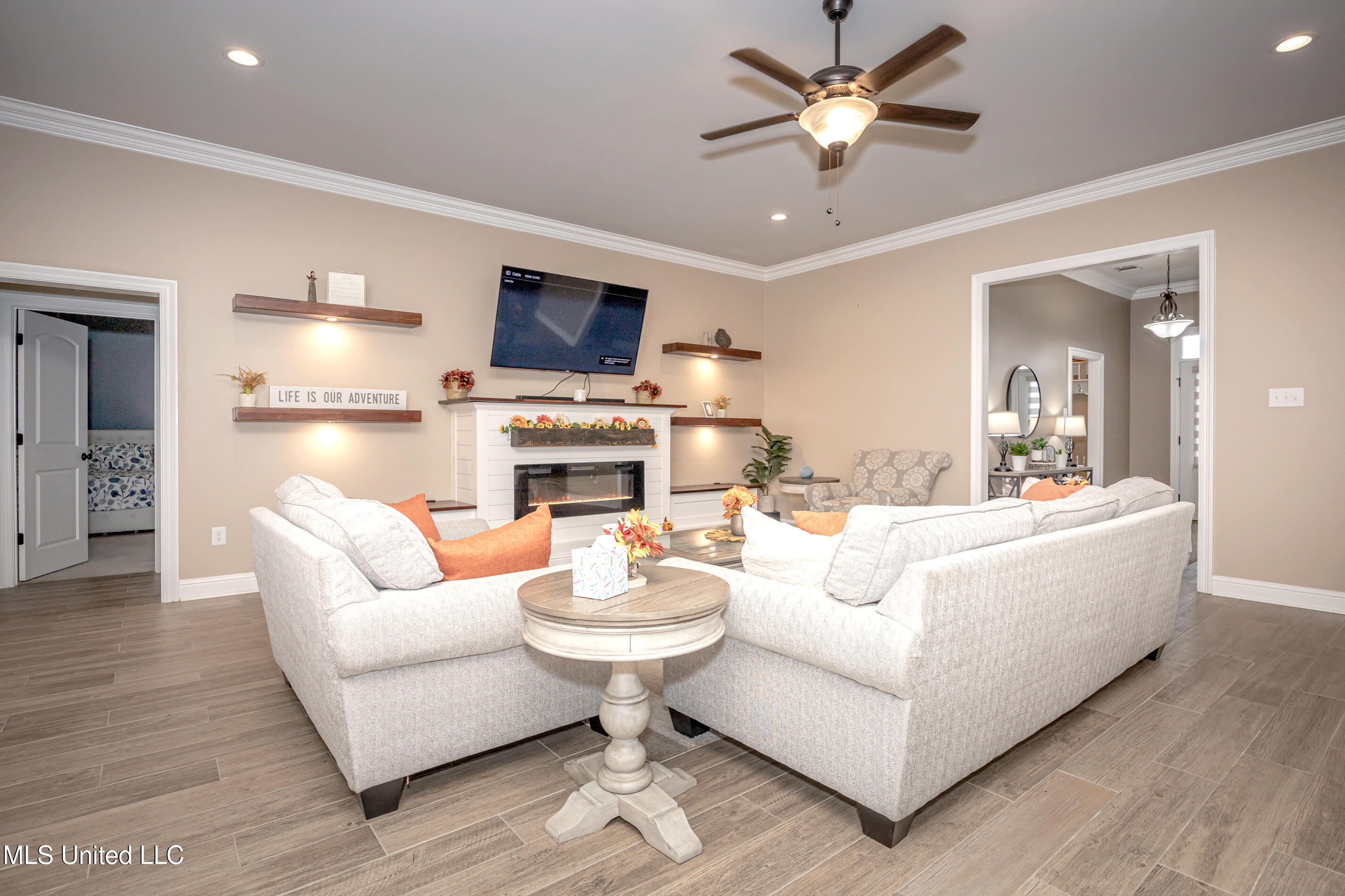 9387 Taylor Place Property Photo 14