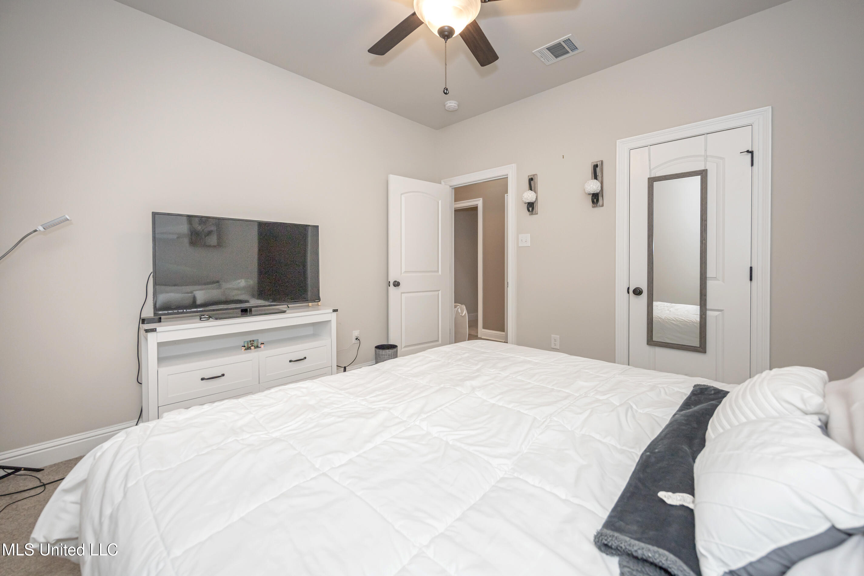 9387 Taylor Place Property Photo 53