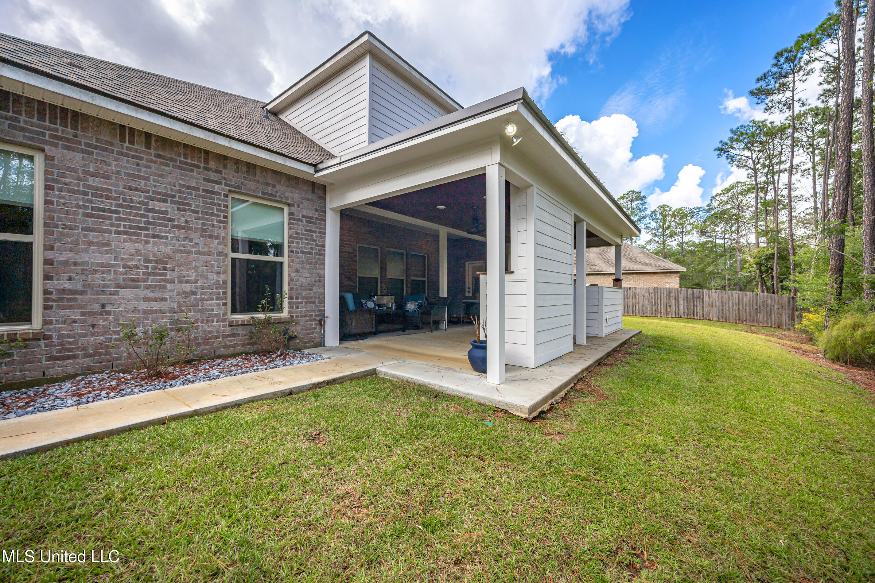 9387 Taylor Place Property Photo 69