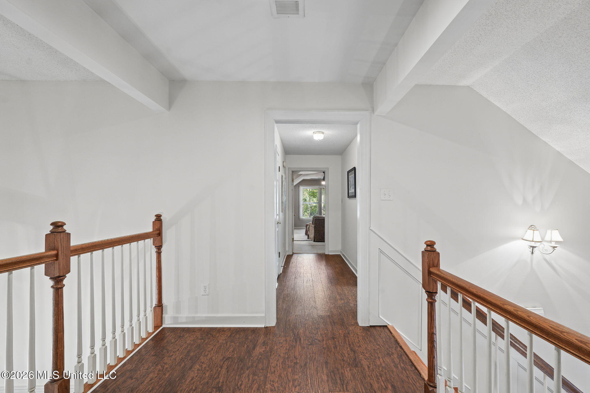 6716 Hunters Glen Property Photo 27