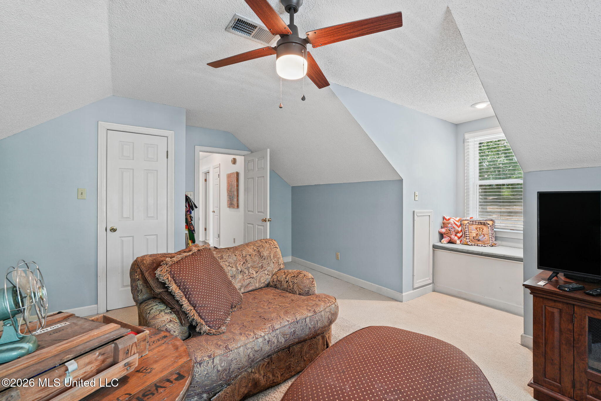 6716 Hunters Glen Property Photo 34