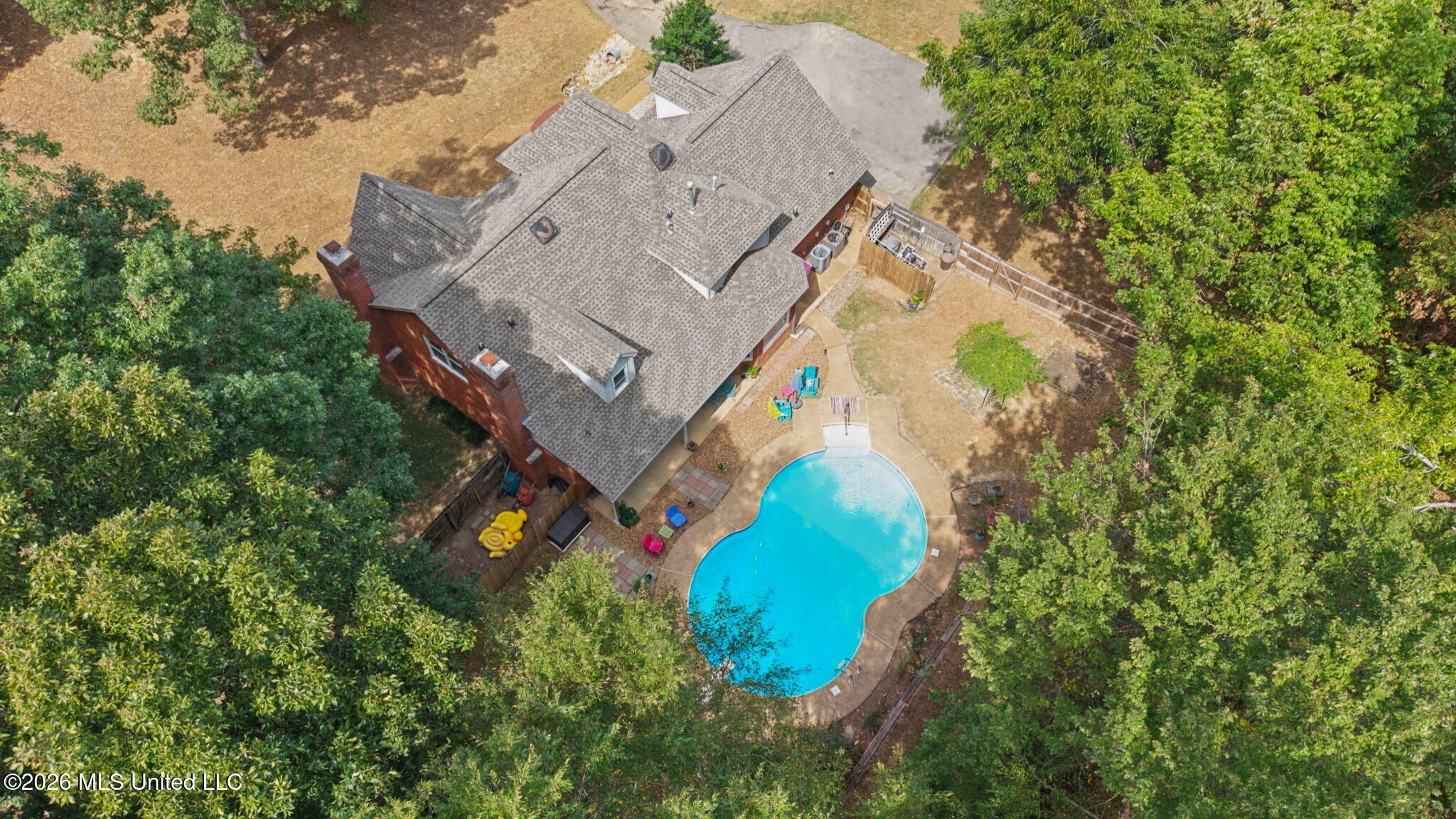 6716 Hunters Glen Property Photo 45