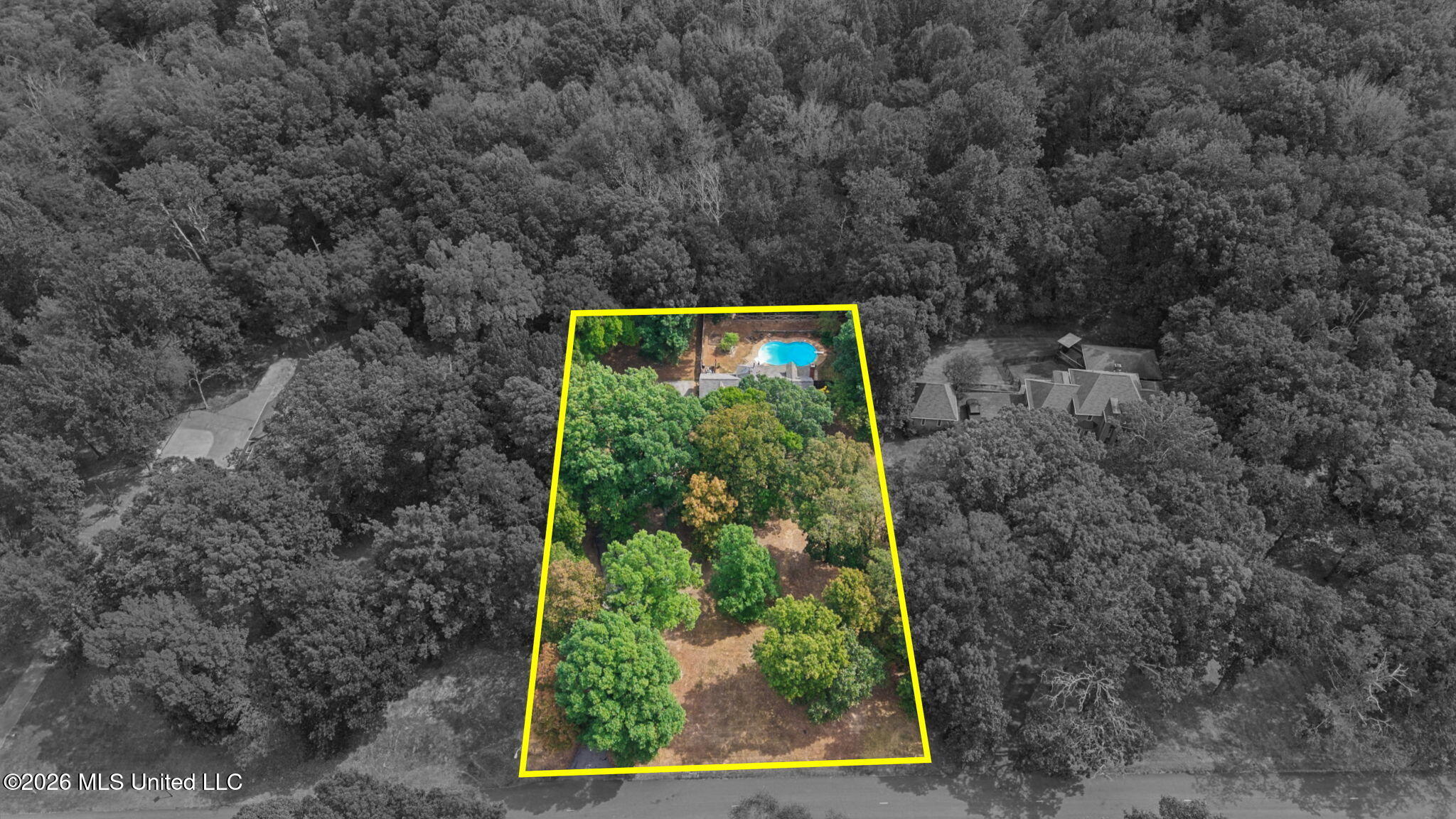 6716 Hunters Glen Property Photo 47