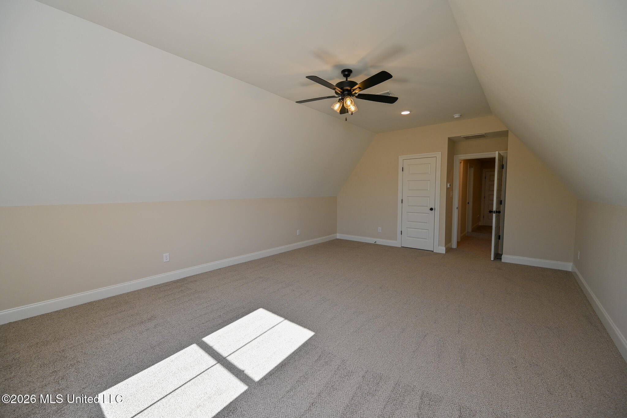 2960 Molly Cove Property Photo 32