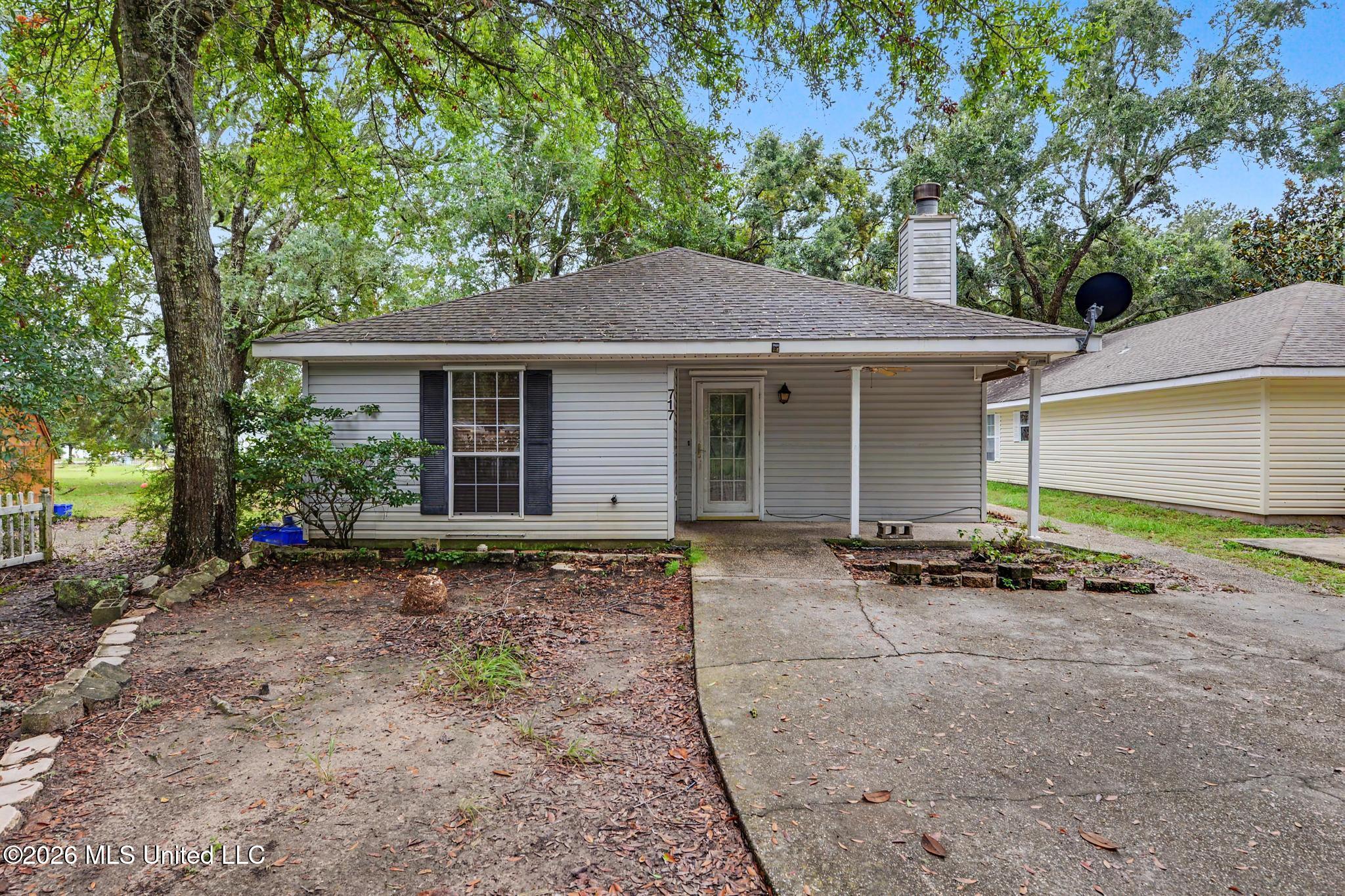 717 24th Street Property Photo 1