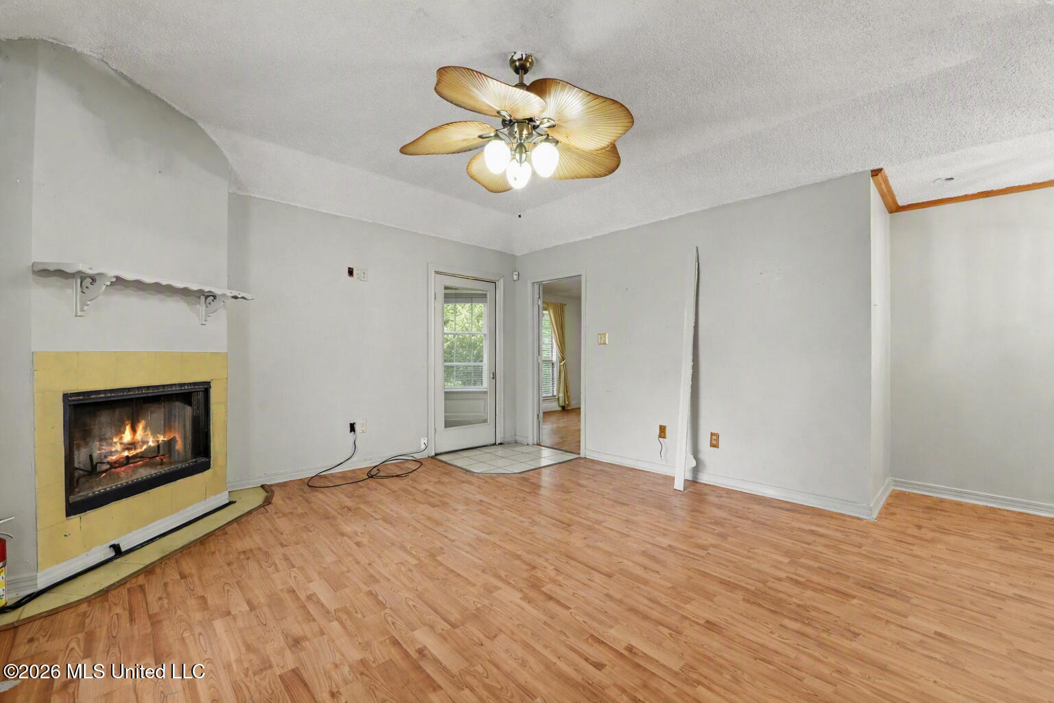 717 24th Street Property Photo 4