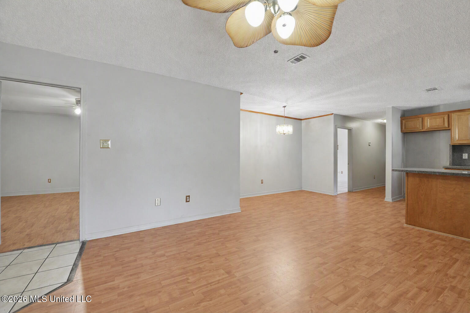 717 24th Street Property Photo 5