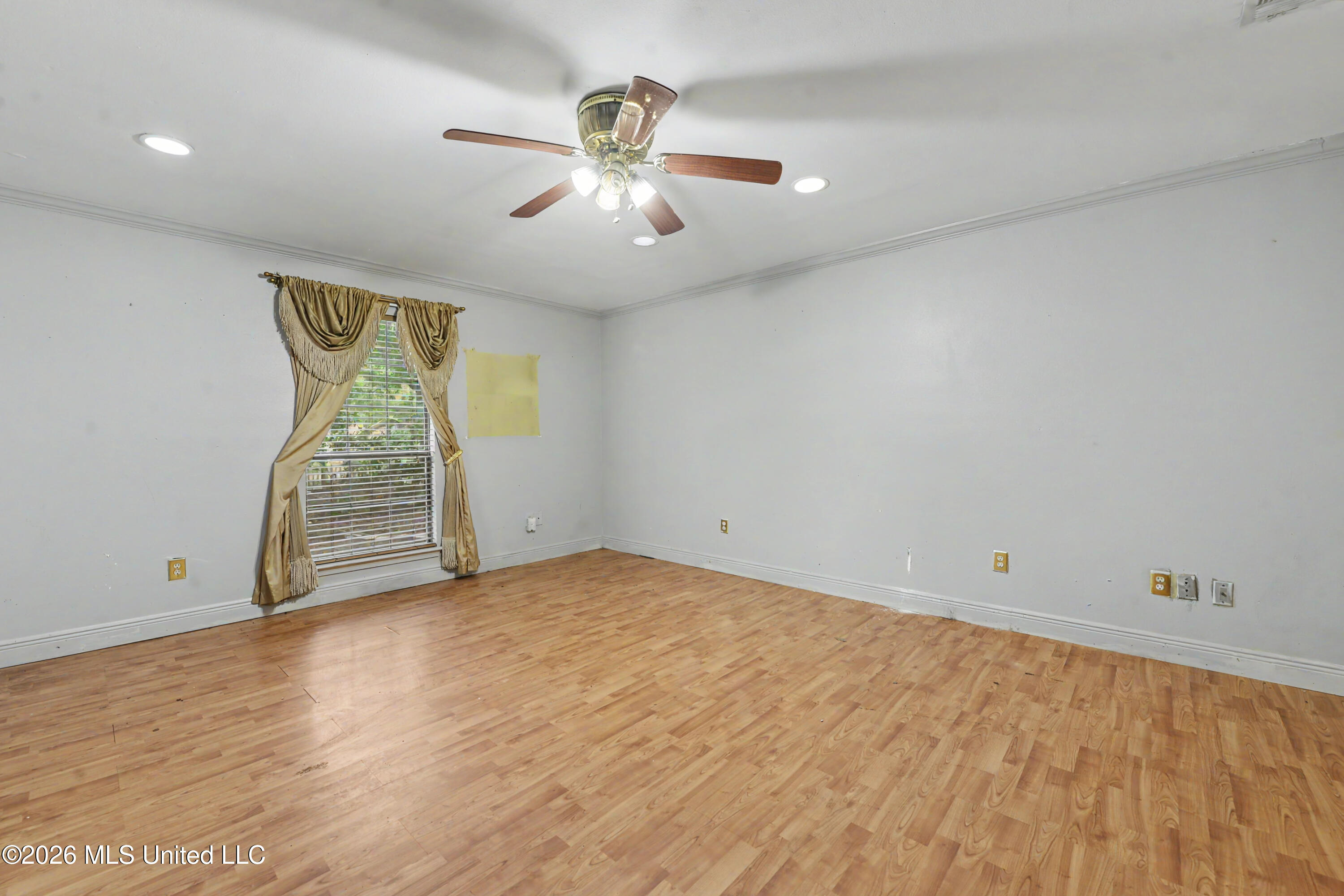 717 24th Street Property Photo 12