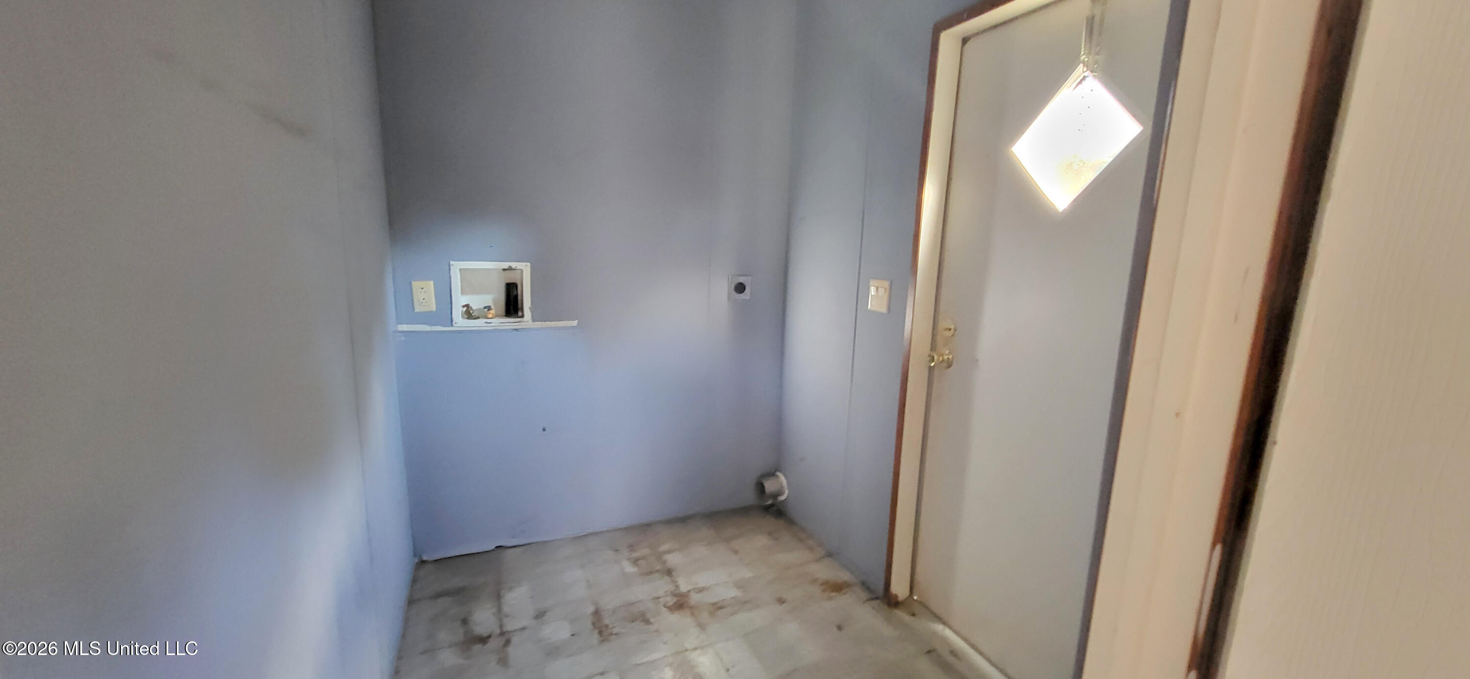 64 Spencewood Lane Property Photo 5