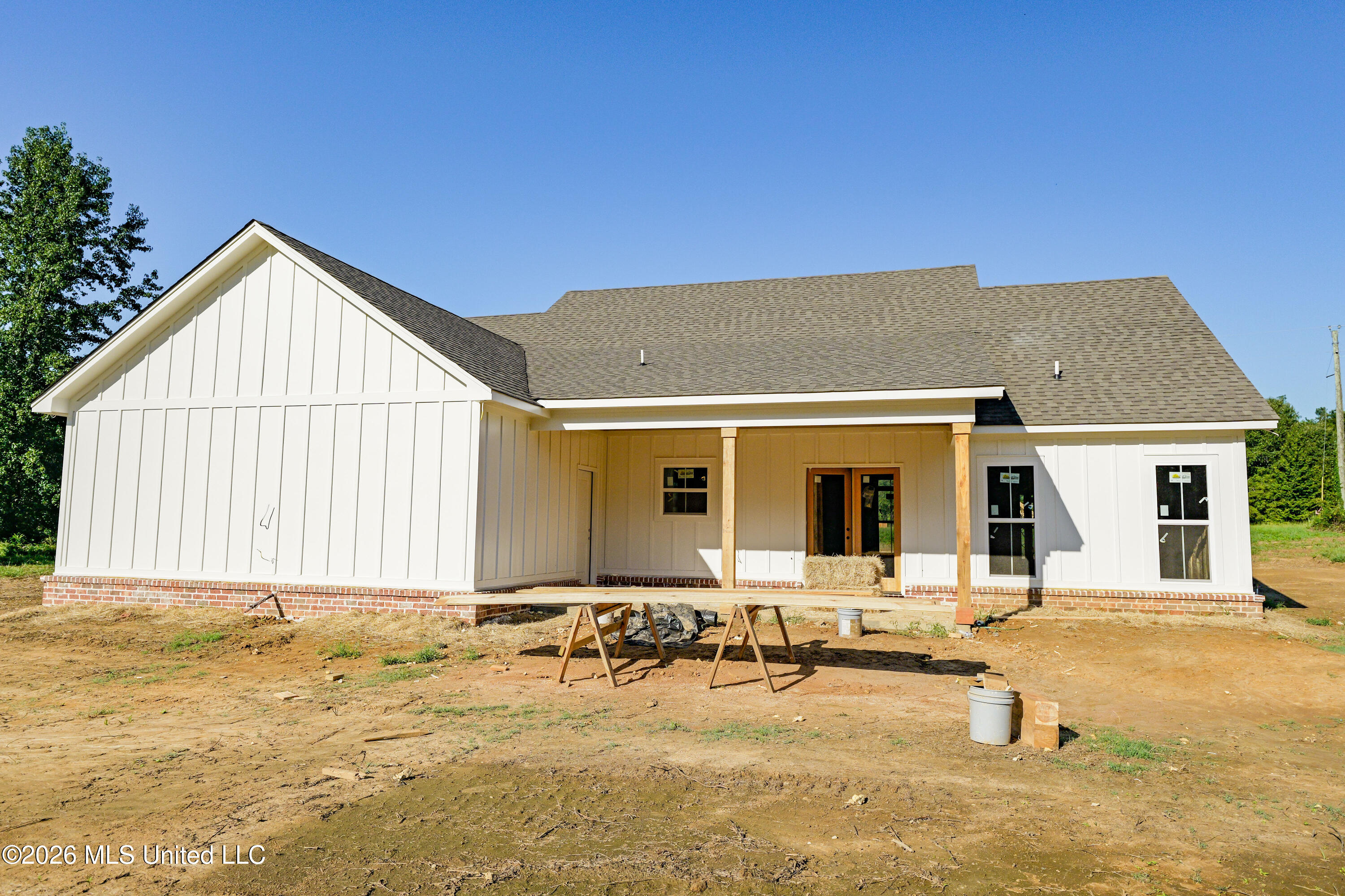 693 Katherine Trail Property Photo 11
