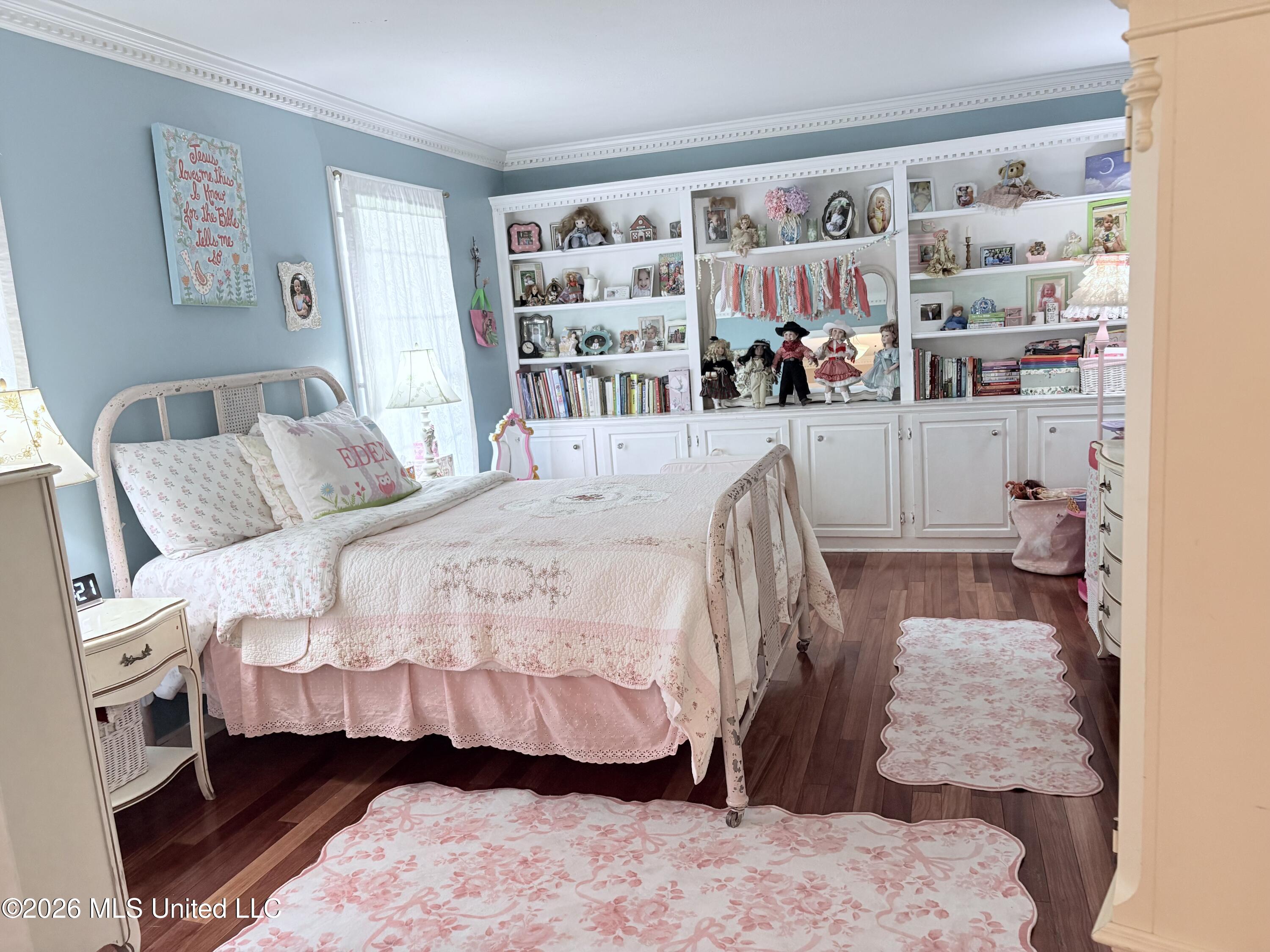 5103 Meadow Oaks Park Drive Property Photo 7