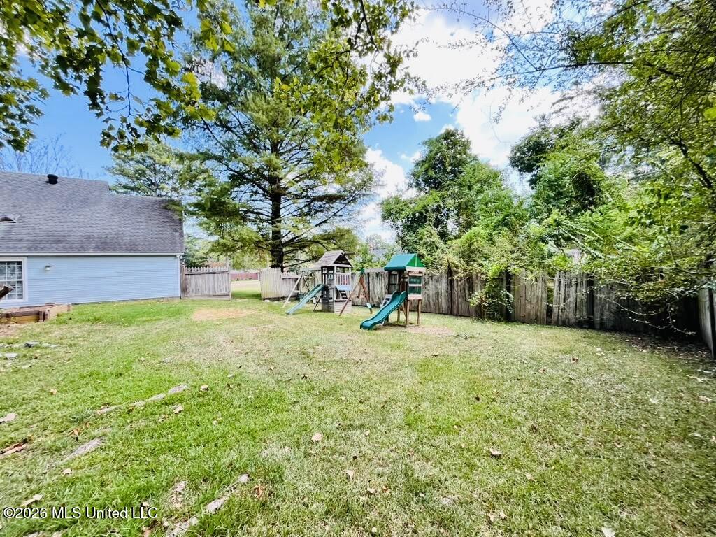 5103 Meadow Oaks Park Drive Property Photo 38