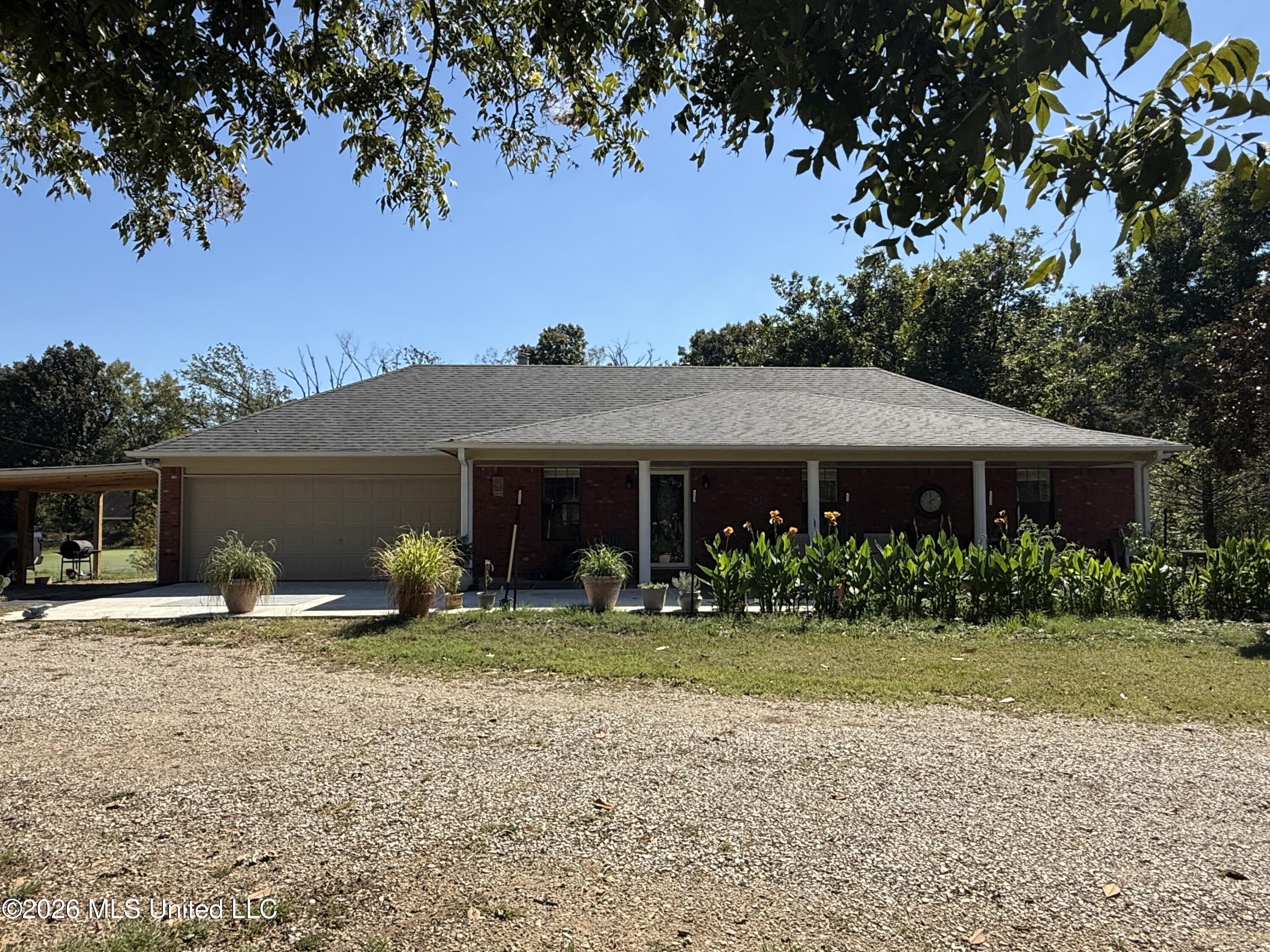 102 Tyson Road Property Photo