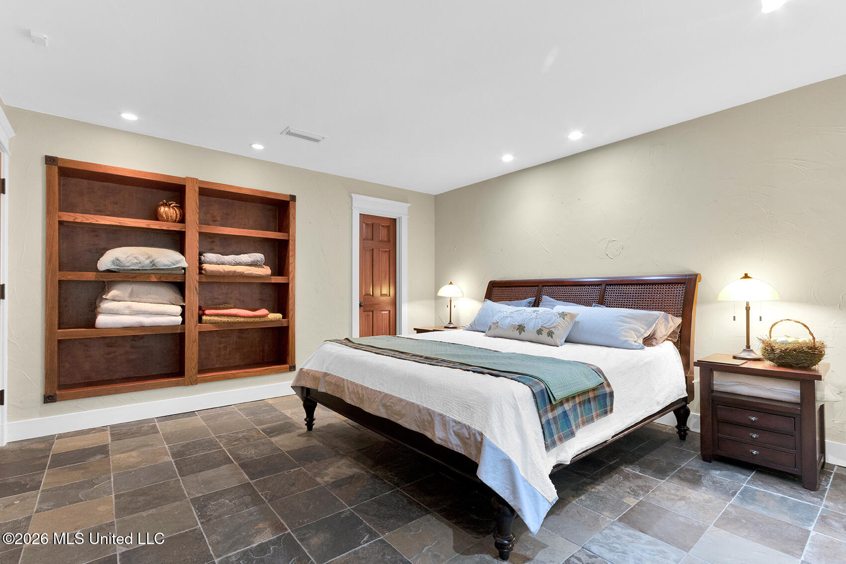 414 General Pershing Avenue Property Photo 45