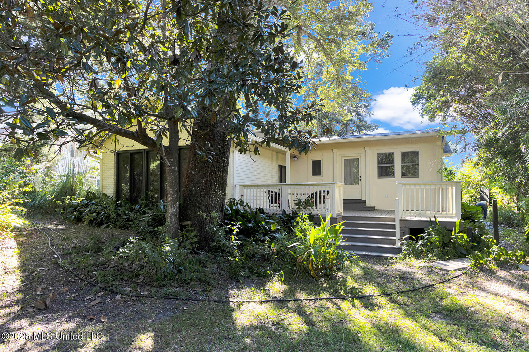 414 General Pershing Avenue Property Photo 59
