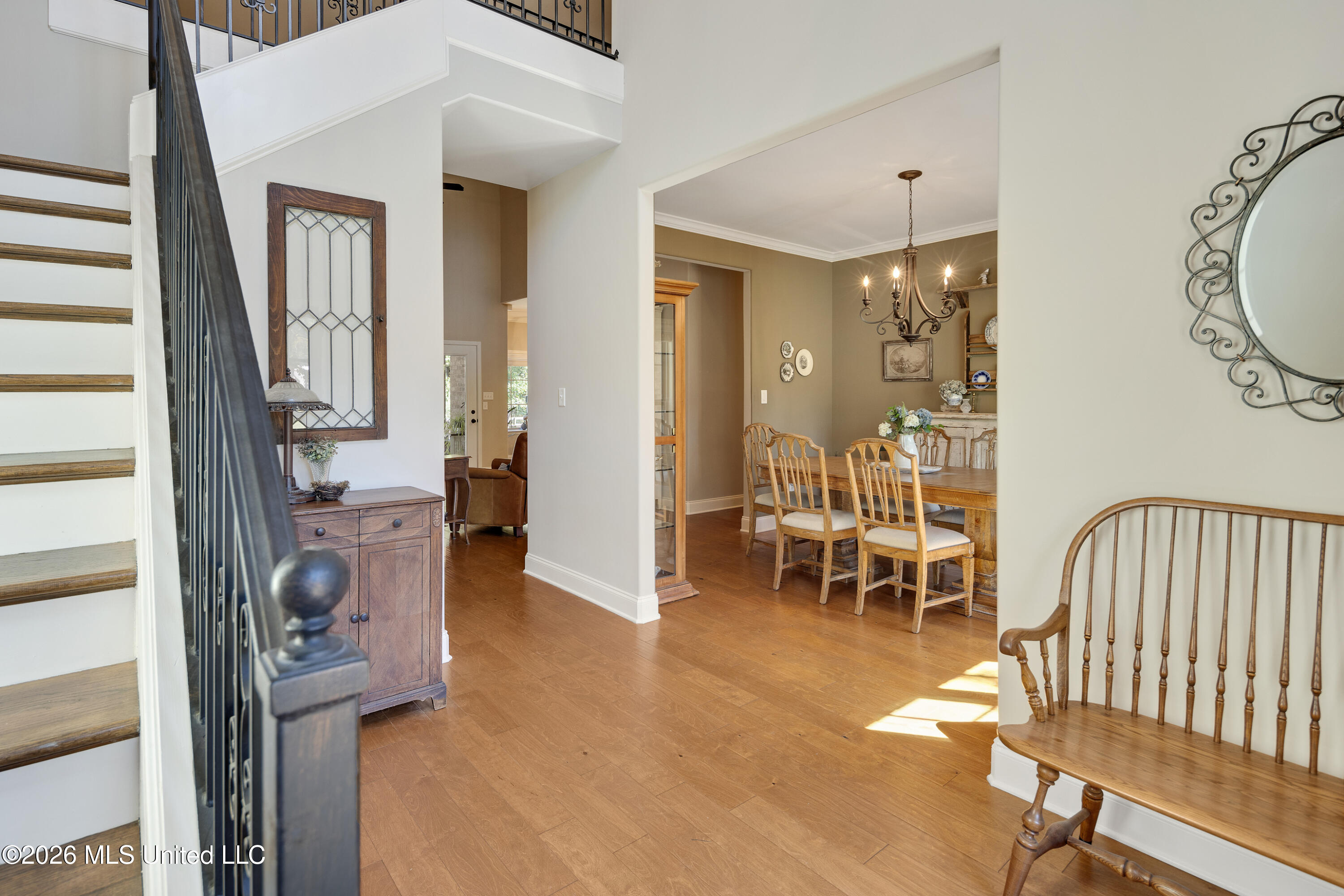 2470 Middleburg Drive Property Photo 6
