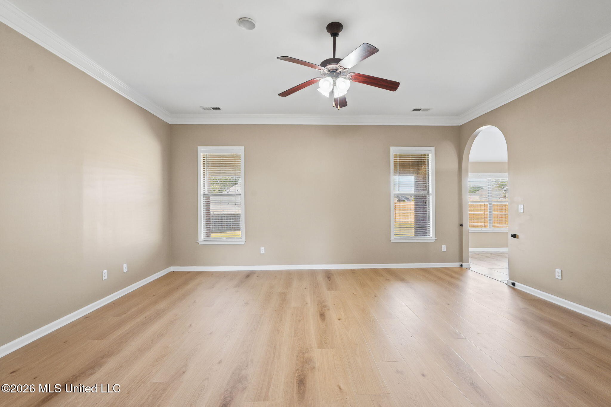 5565 Savannah Parkway Property Photo 3
