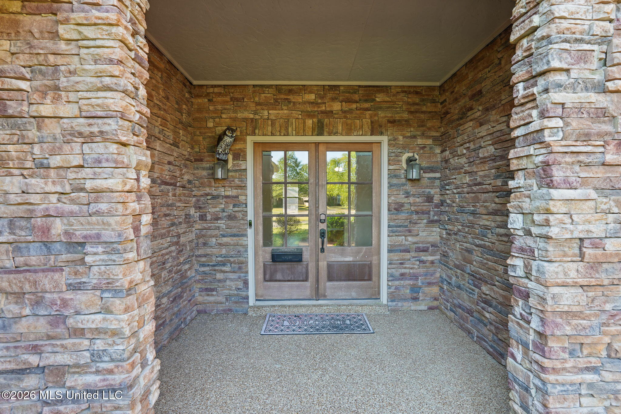 5565 Savannah Parkway Property Photo 9