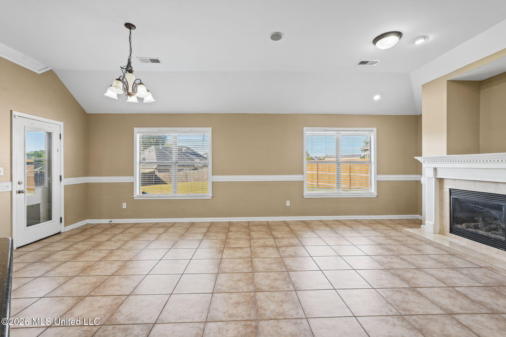 5565 Savannah Parkway Property Photo 14
