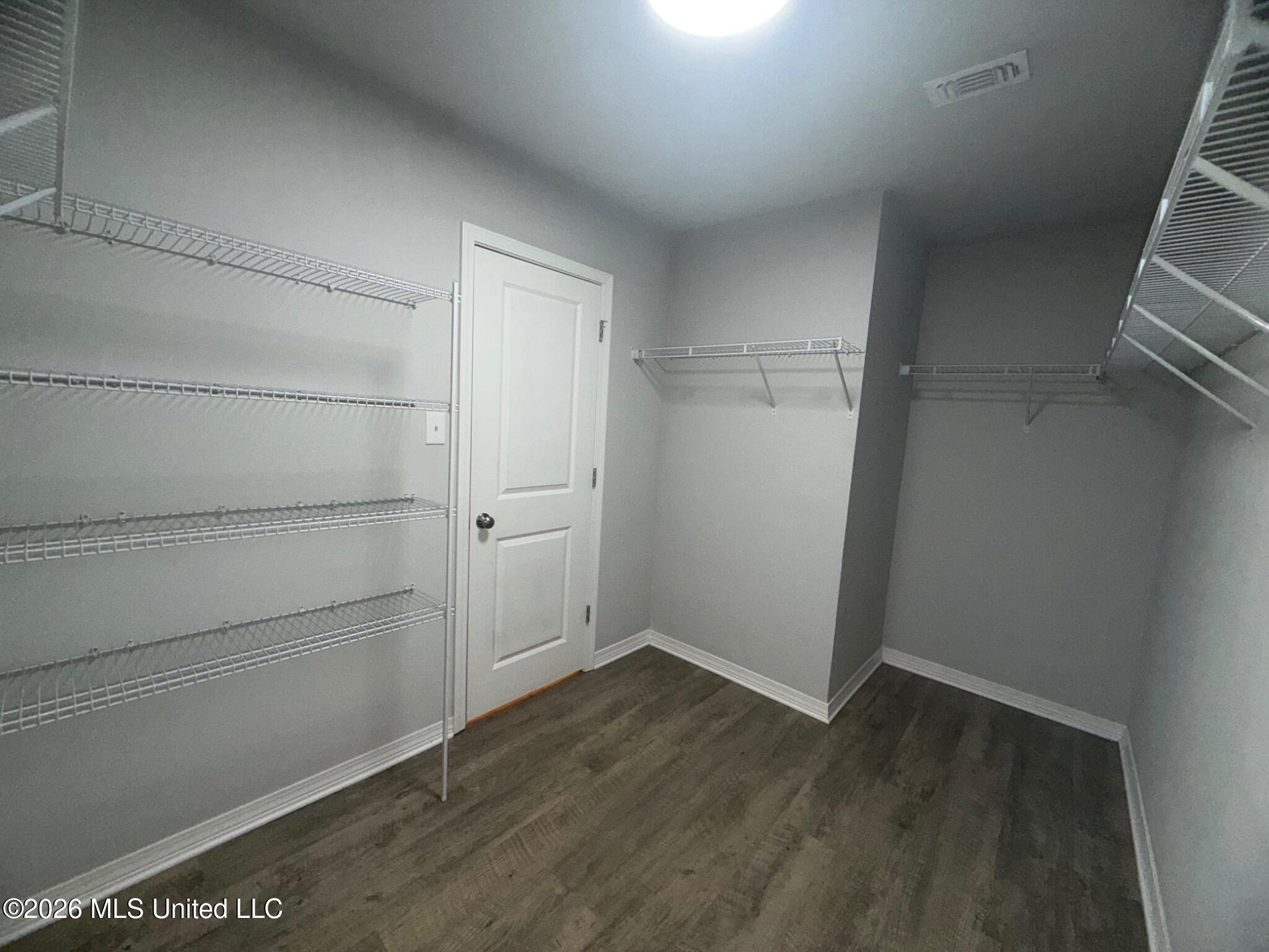 9610 Kini Court Property Photo 9