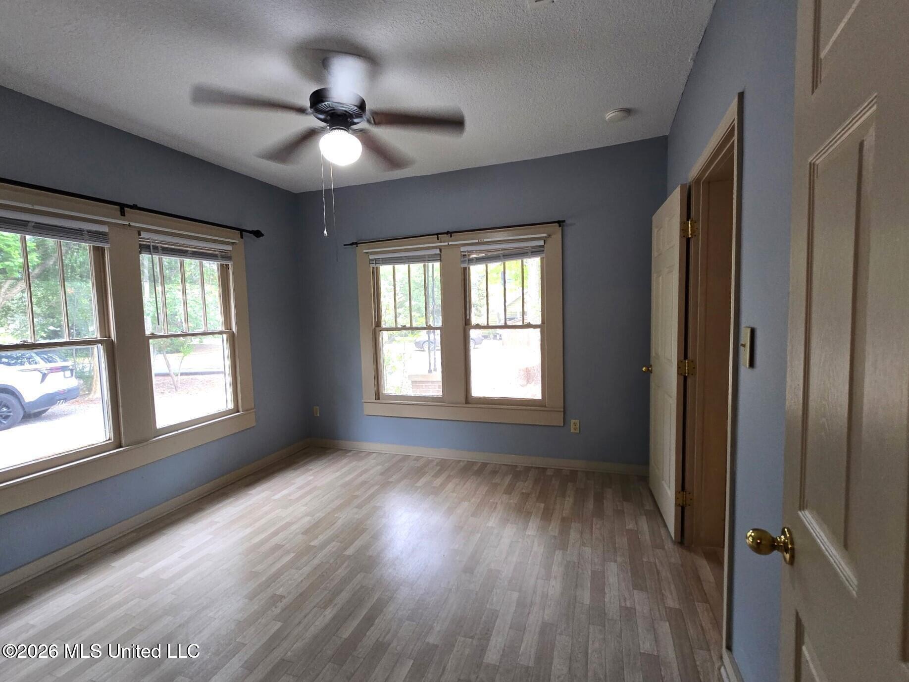 507 W Magnolia Street Property Photo 12