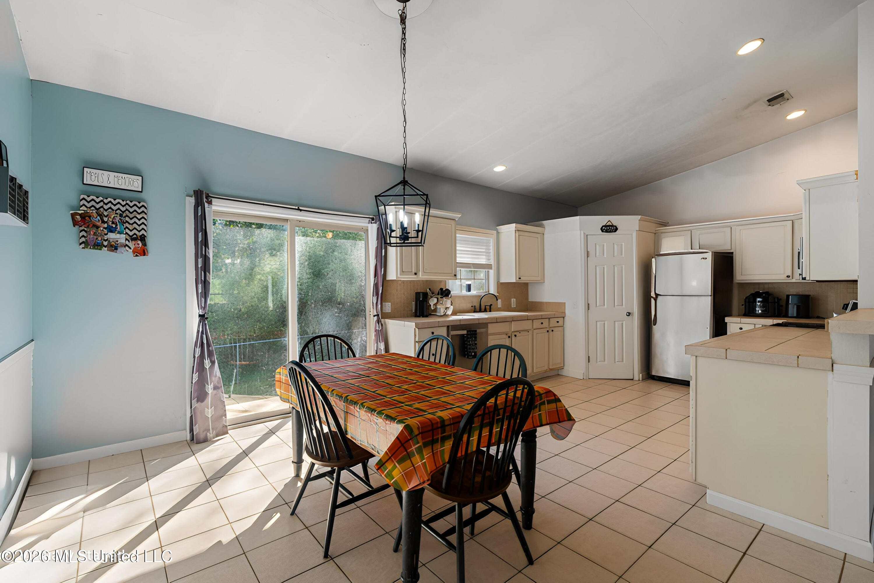 40 Glenn West Drive Property Photo 12