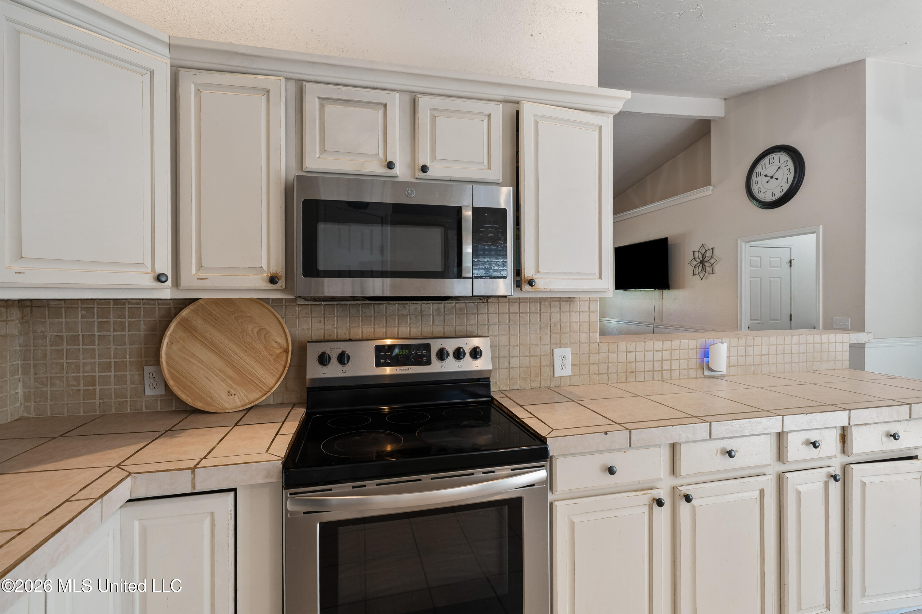 40 Glenn West Drive Property Photo 16