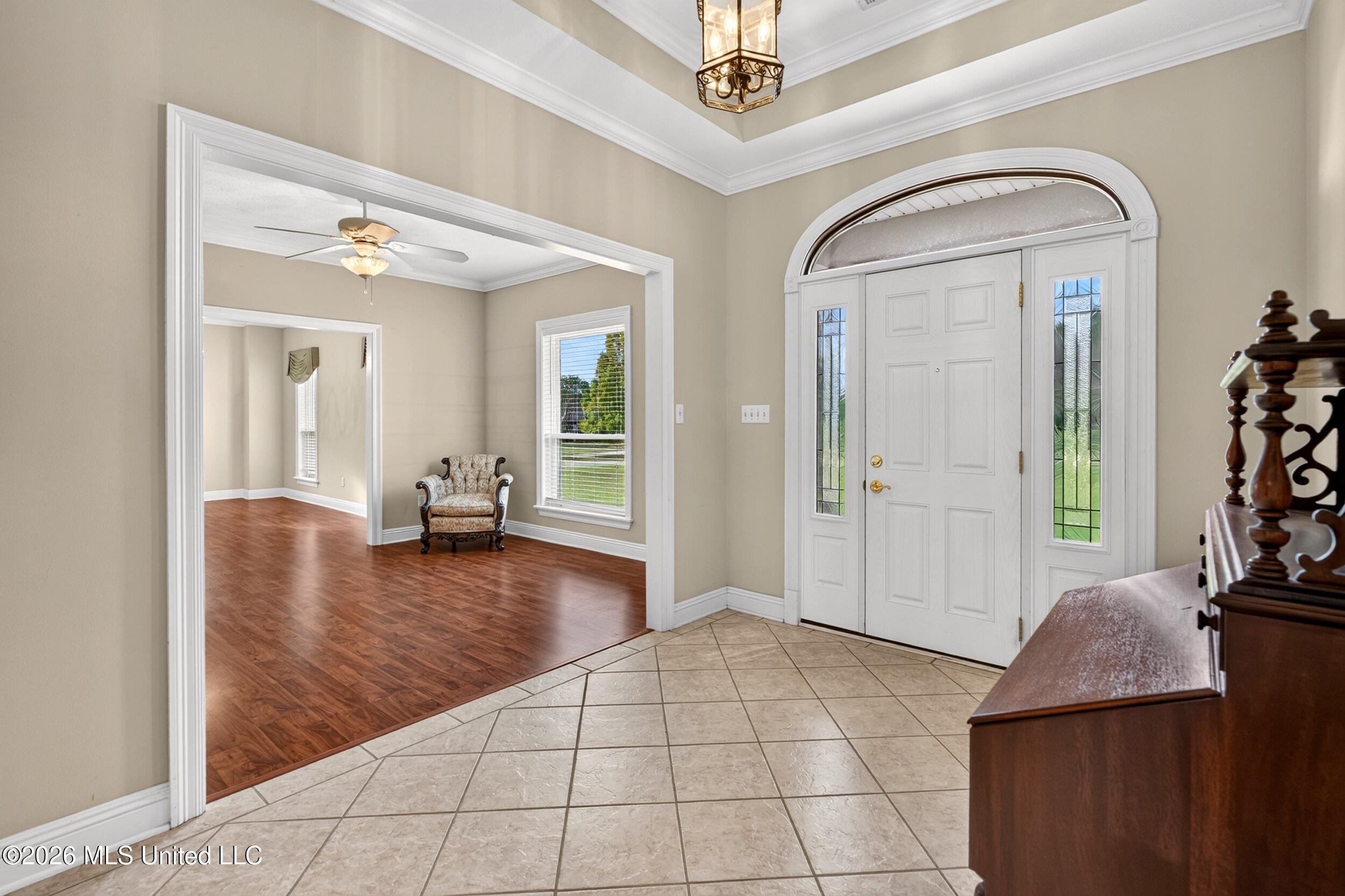 128 N Hill Drive Property Photo 3
