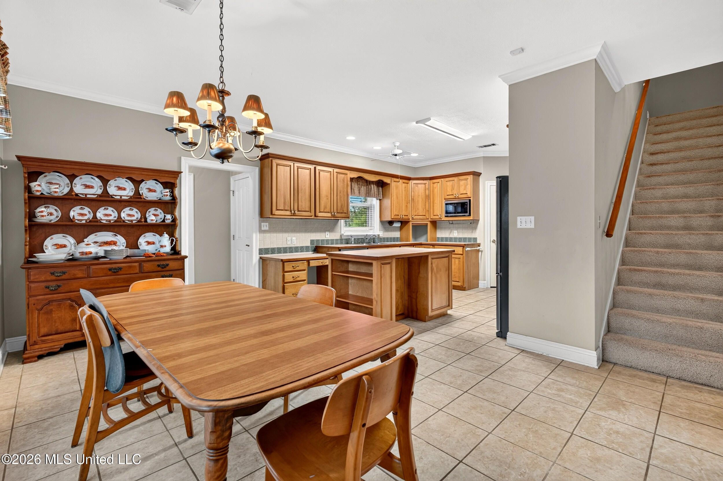 128 N Hill Drive Property Photo 12