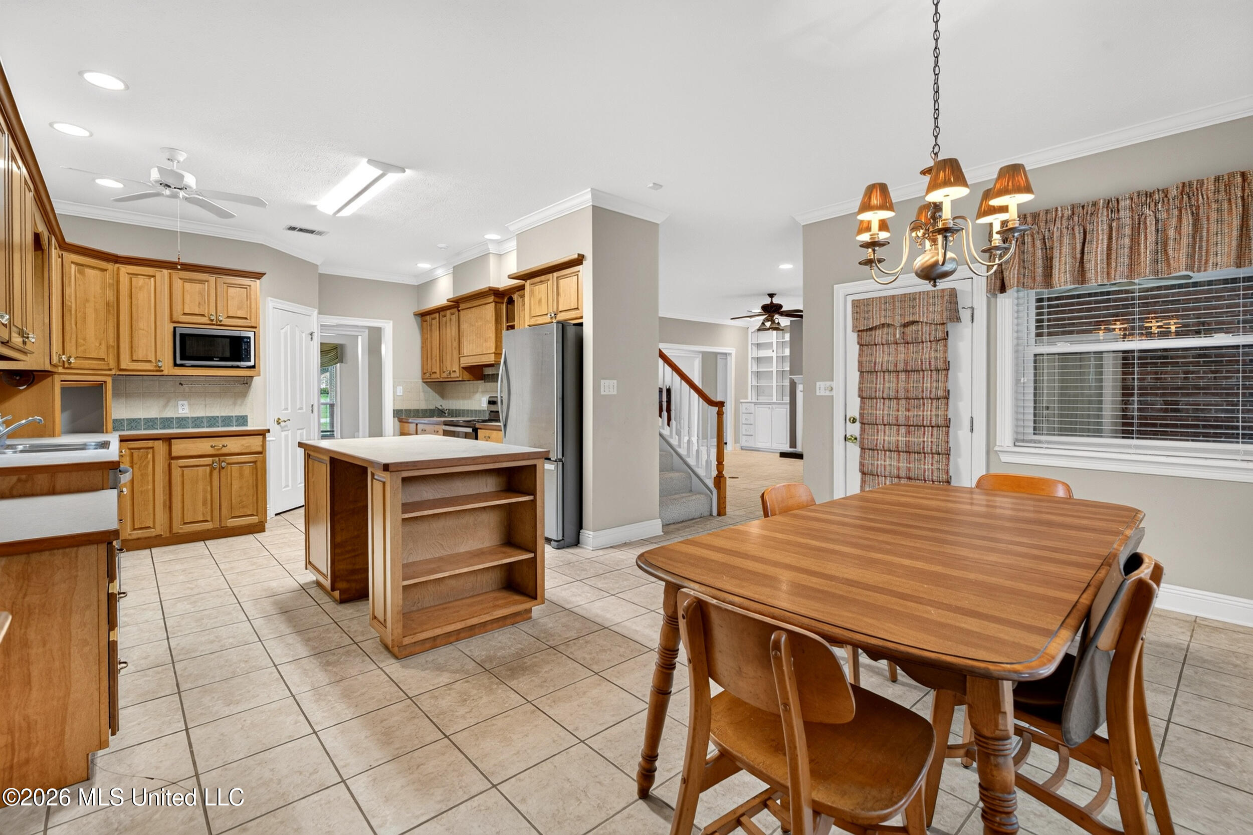 128 N Hill Drive Property Photo 13