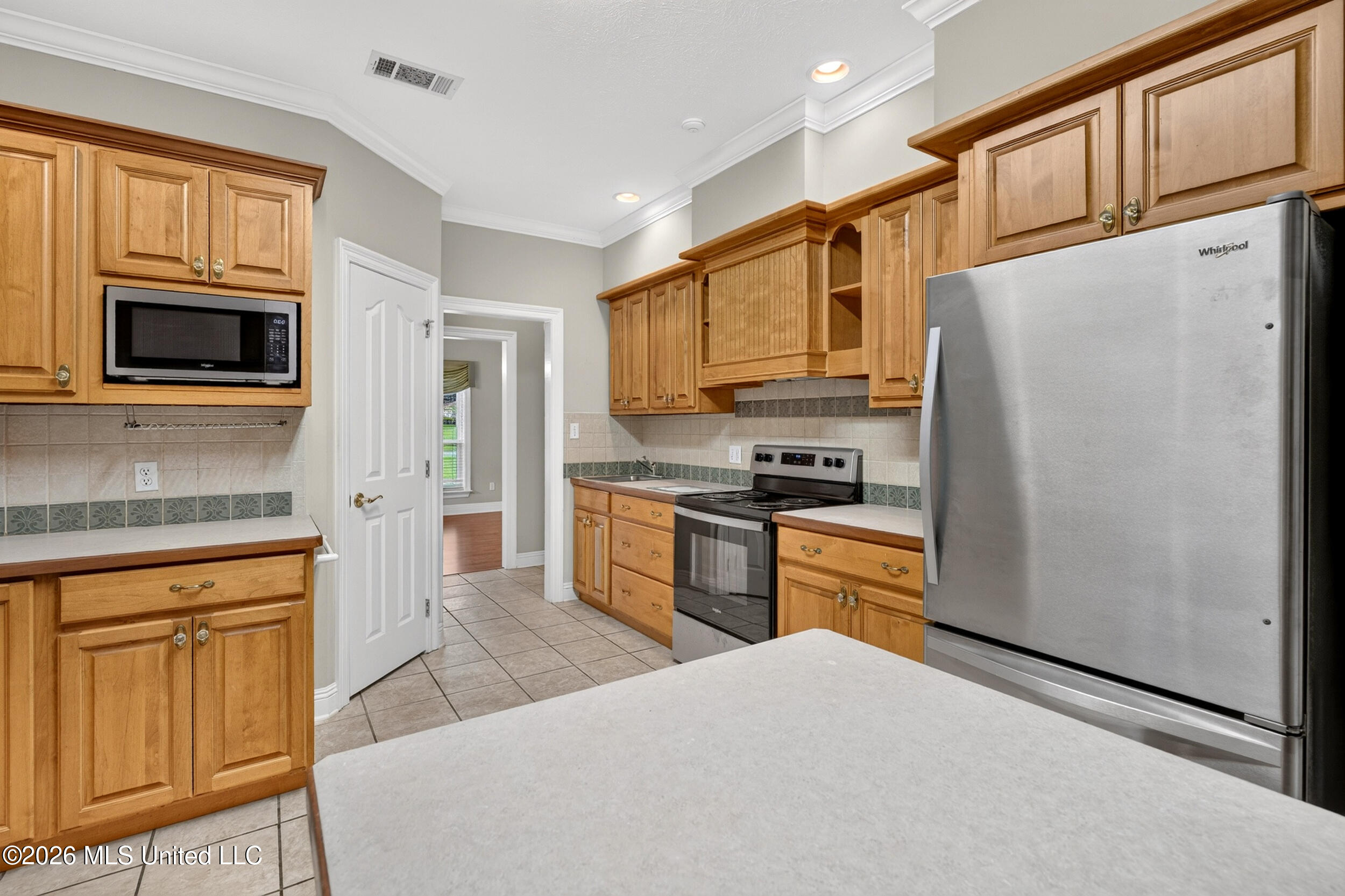 128 N Hill Drive Property Photo 18