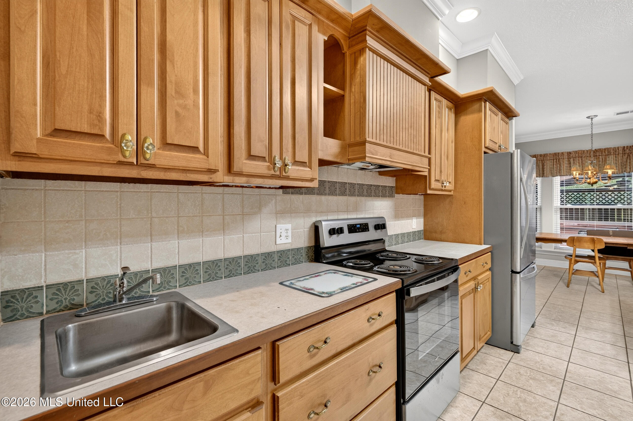 128 N Hill Drive Property Photo 22