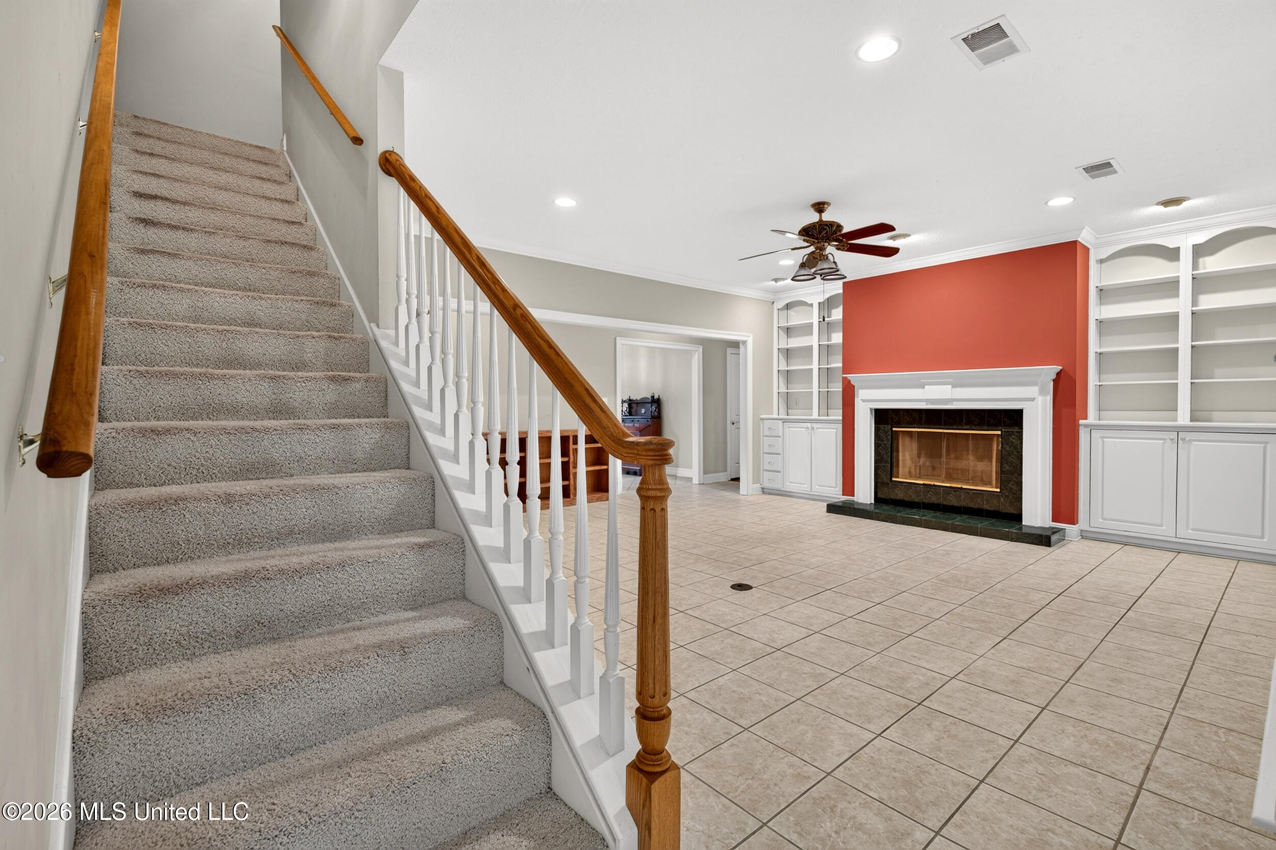 128 N Hill Drive Property Photo 25