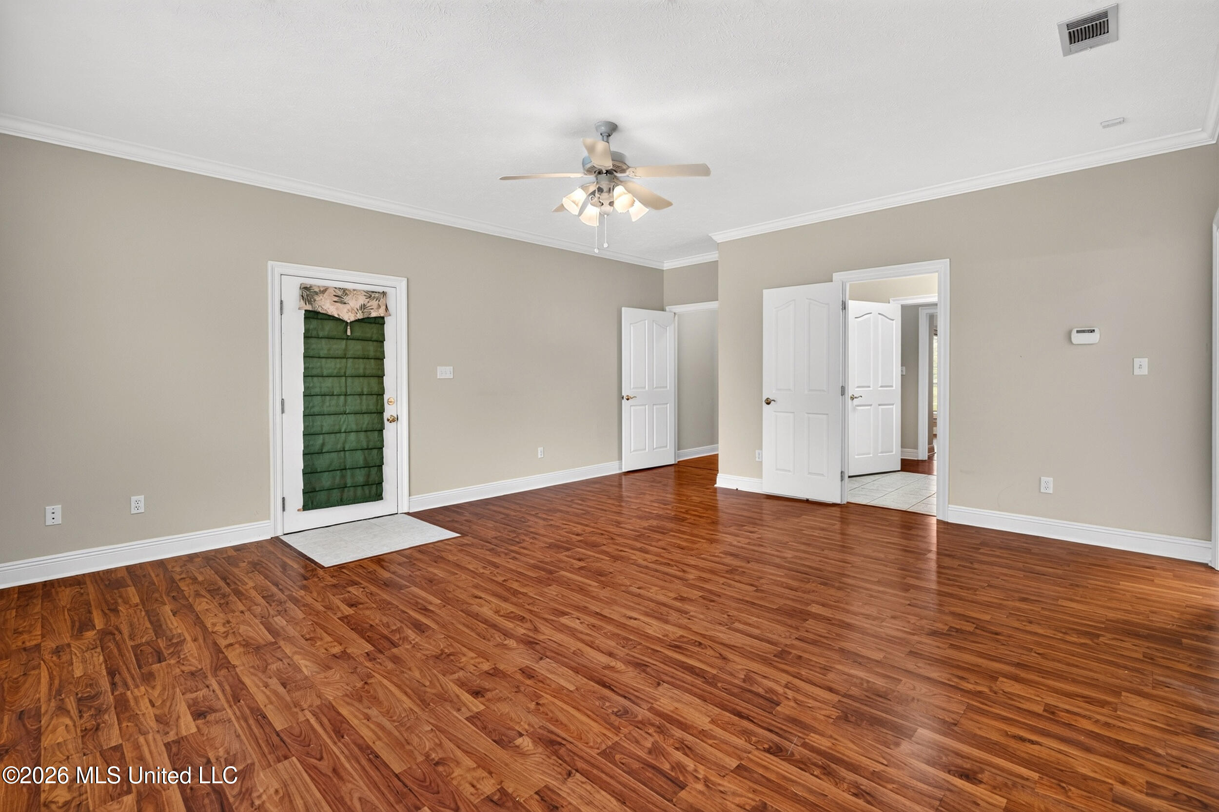 128 N Hill Drive Property Photo 41