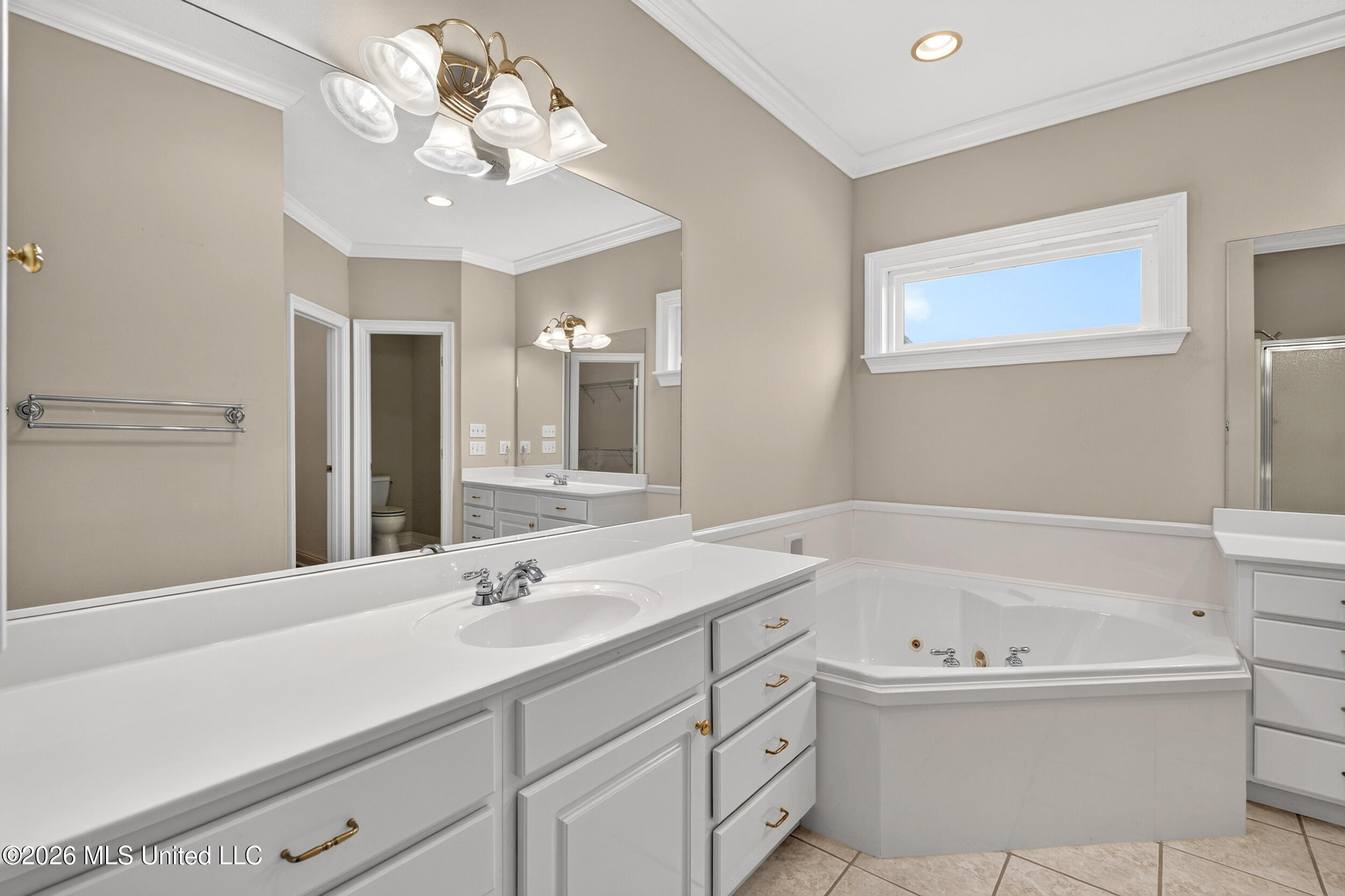 128 N Hill Drive Property Photo 42