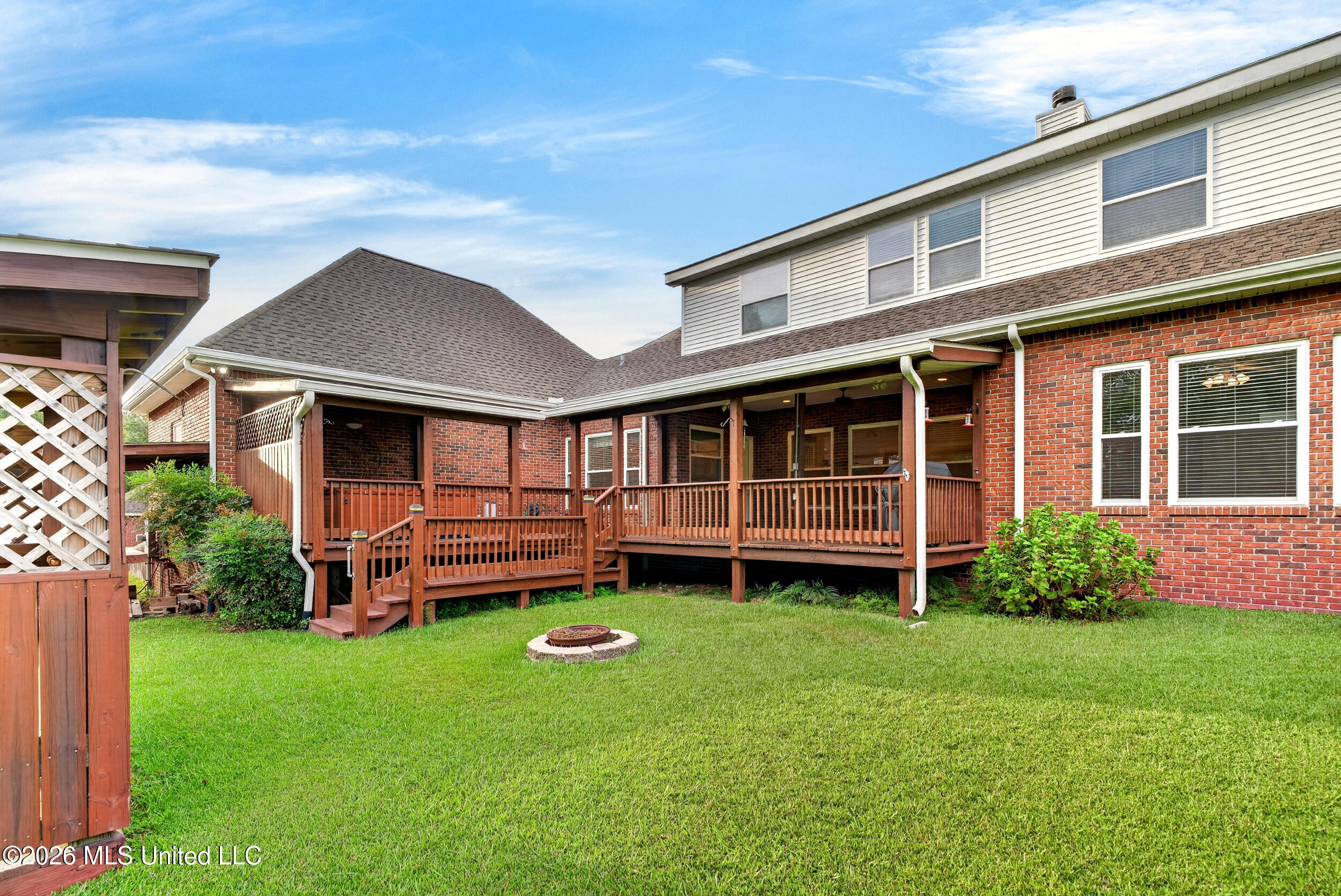 128 N Hill Drive Property Photo 64