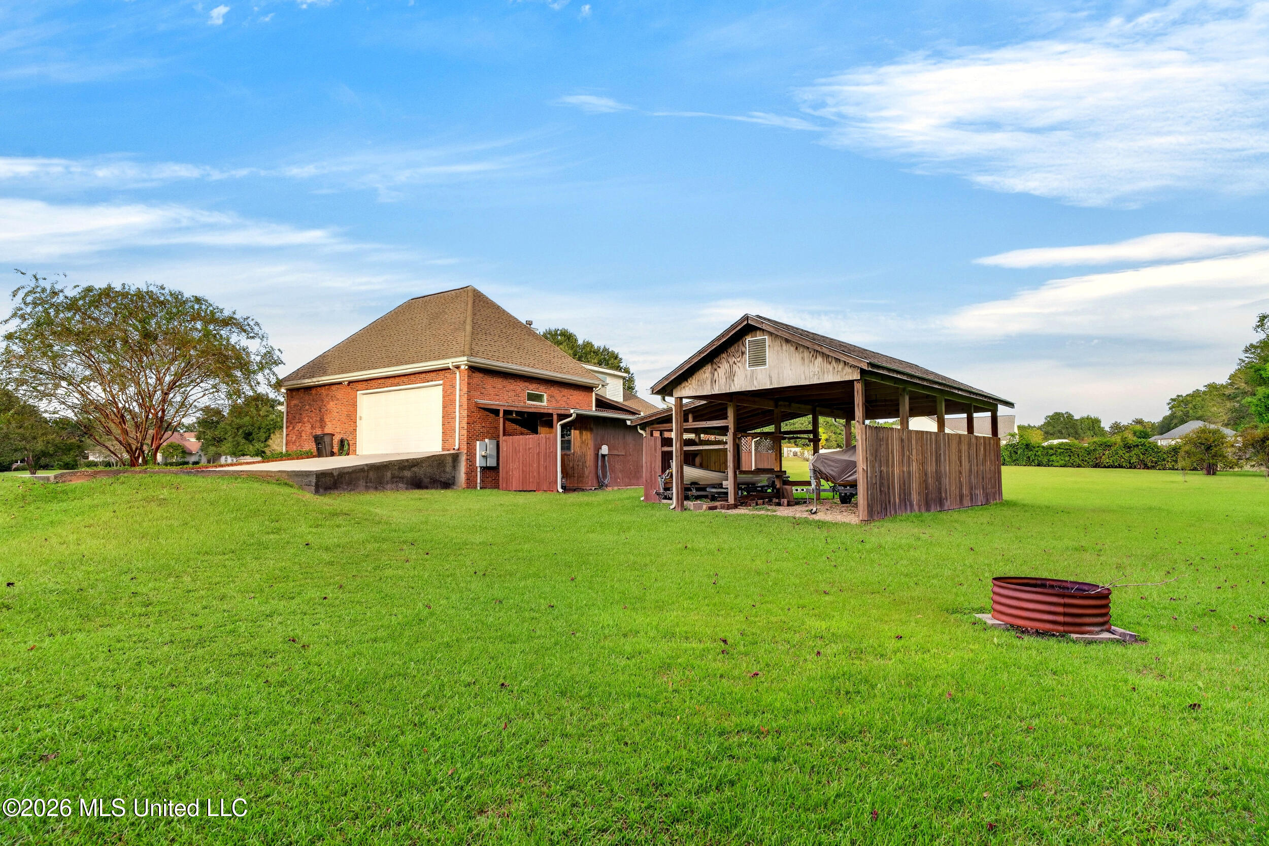 128 N Hill Drive Property Photo 68