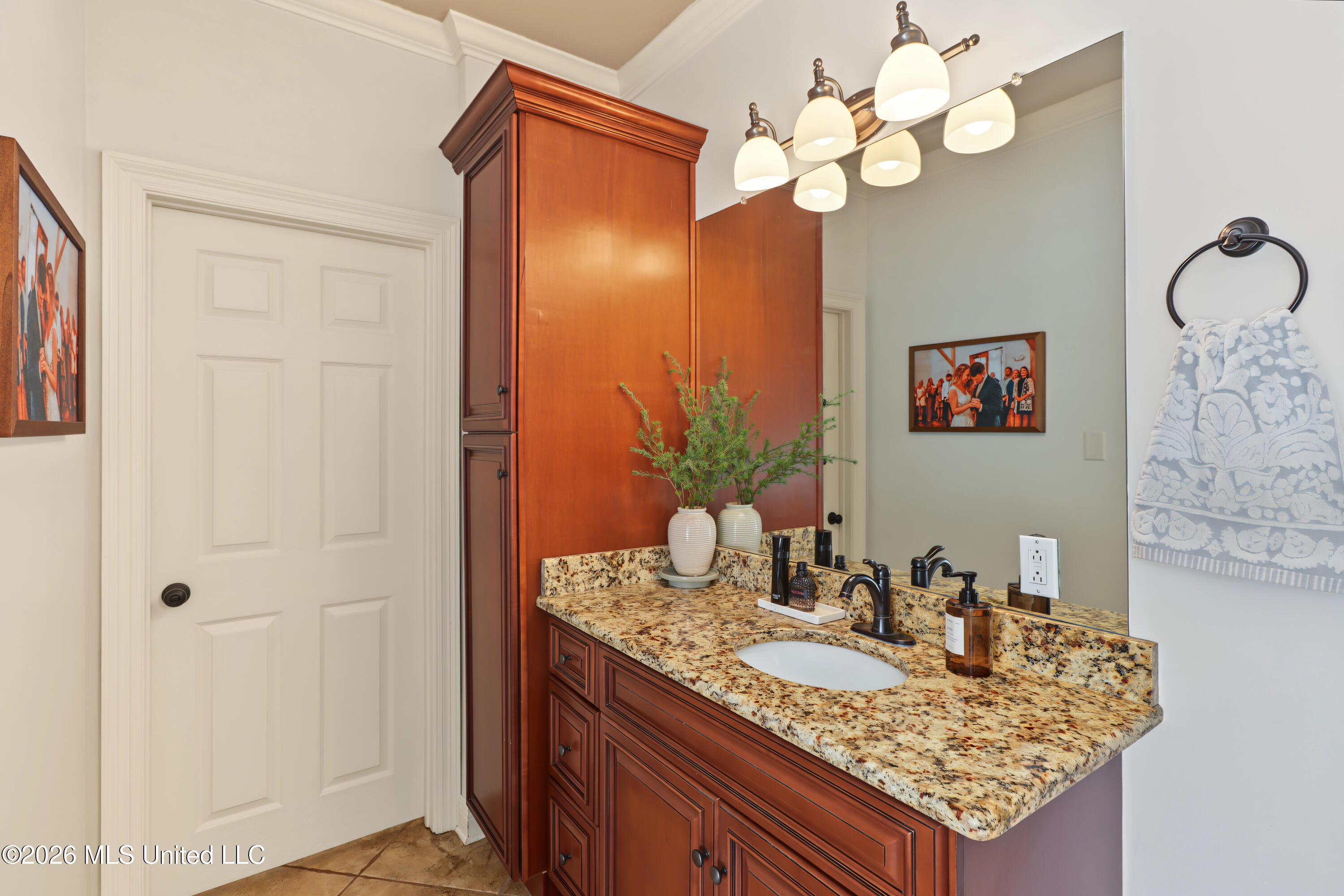 12480 Highland Drive Property Photo 17