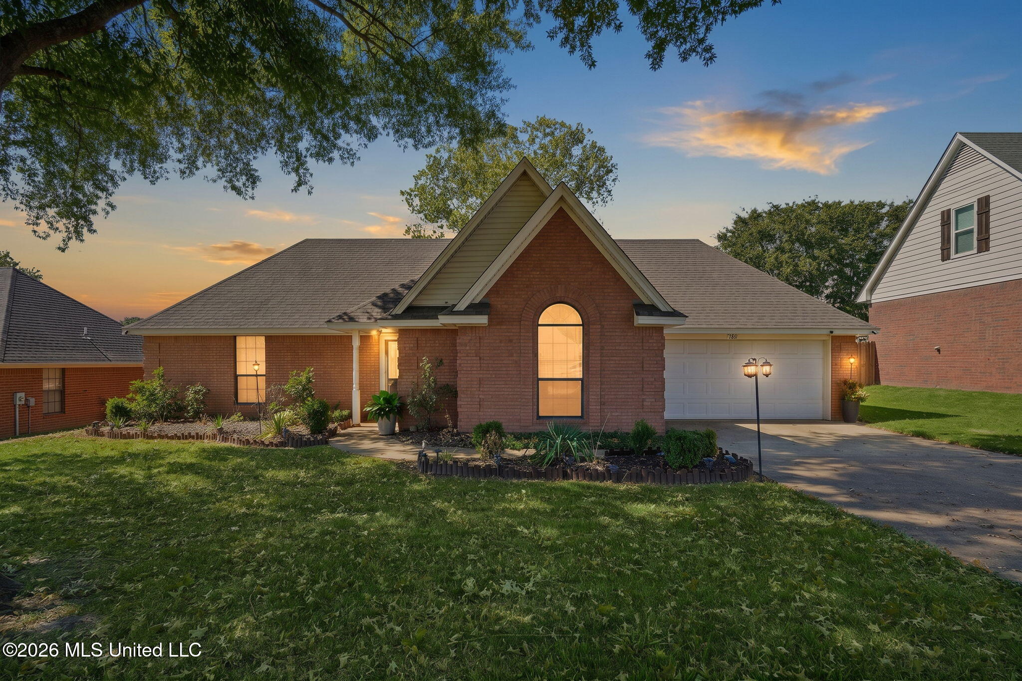 7831 Richland Drive Property Photo 1